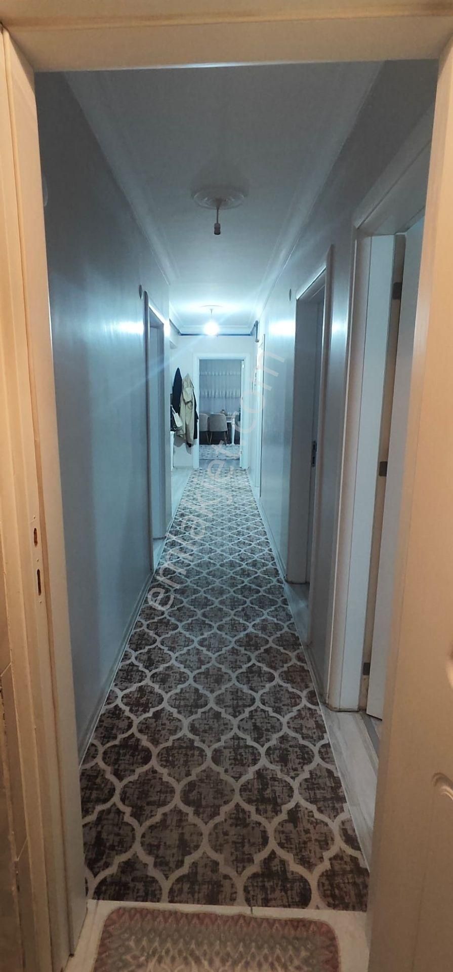 152 Evlerde Caddeye Bakan, Güneş Alan, Geniş 3+1 Satılık Daire - Görsel 16