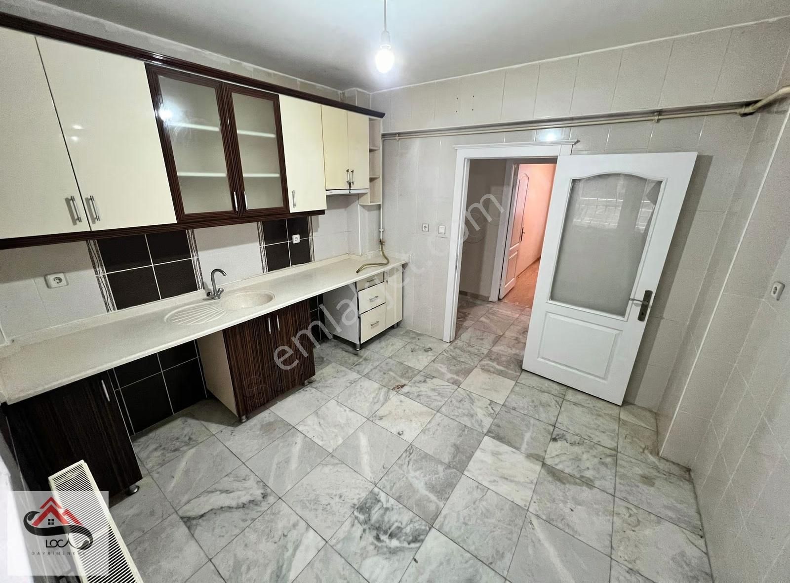 Atapark'da Merkezi Konumda Asansörlü 2+1 Kiralık Daire - Görsel 14