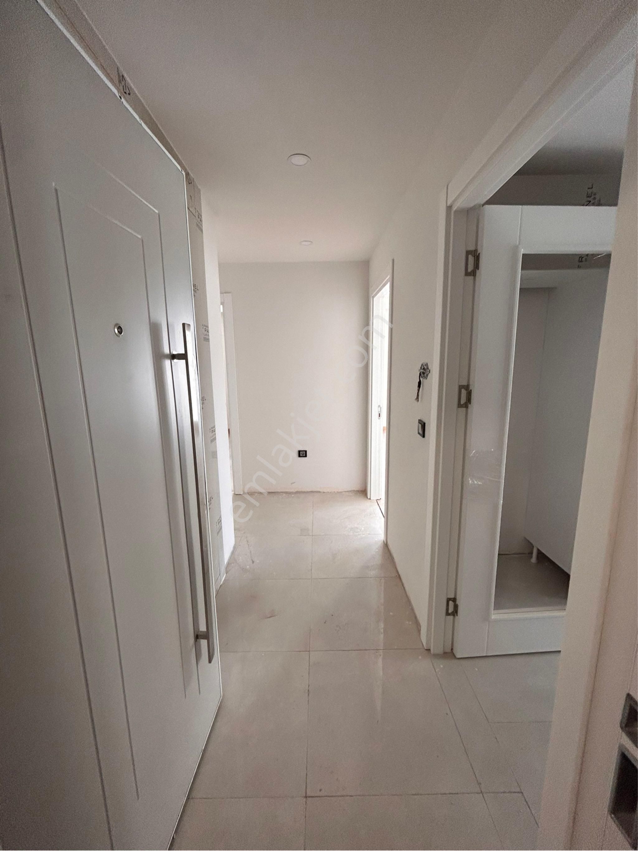 Demir Deluxe ___fiyatı Düştü!çok Acil Satılık 2+1 Deluxe Daire__ - Görsel 3