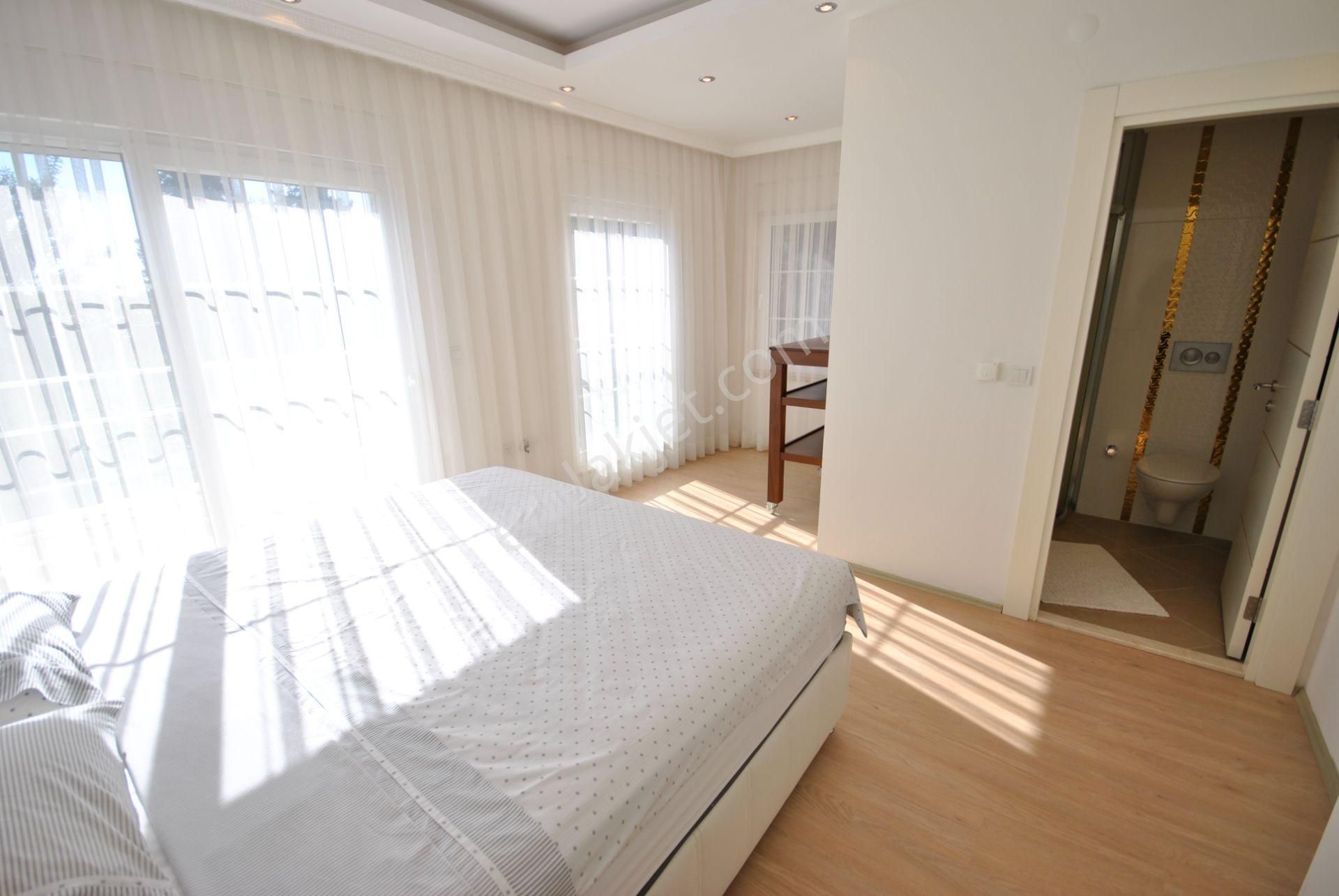 Çamyuva'da Kendine Ait 450 M² Arsa İçerisinde Satılık Müstakil Villa - Görsel 16