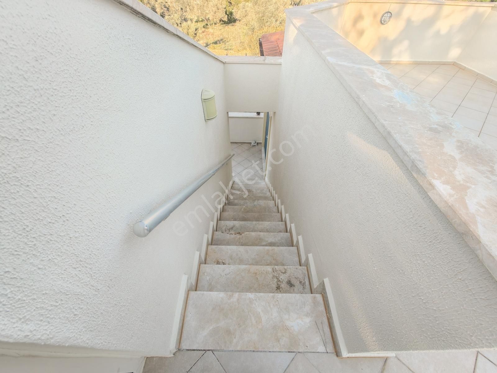 Fırsat Apollonium Sitesinde Satılık Üst Kat Köşe Başı 2+1 Daire - Görsel 8