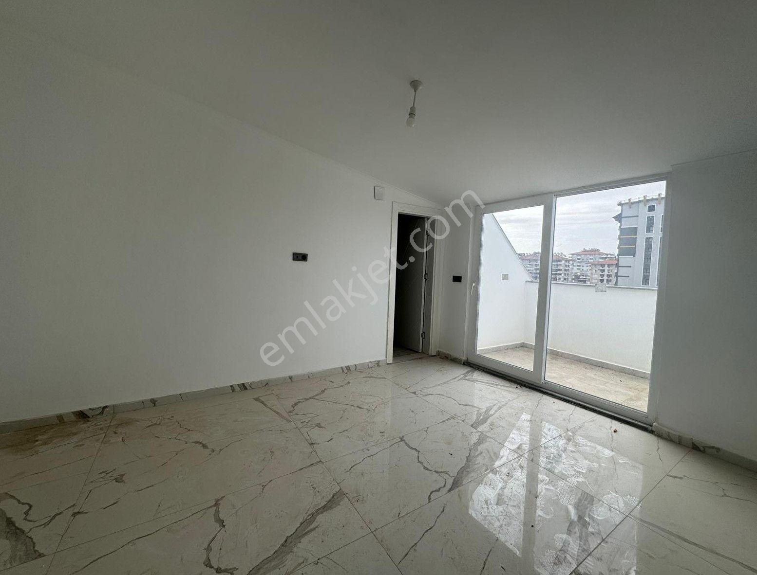 Alanya Mahmutlar Mah.denize 700 Mt.satılık 2+1 Dubleks Daire - Görsel 5