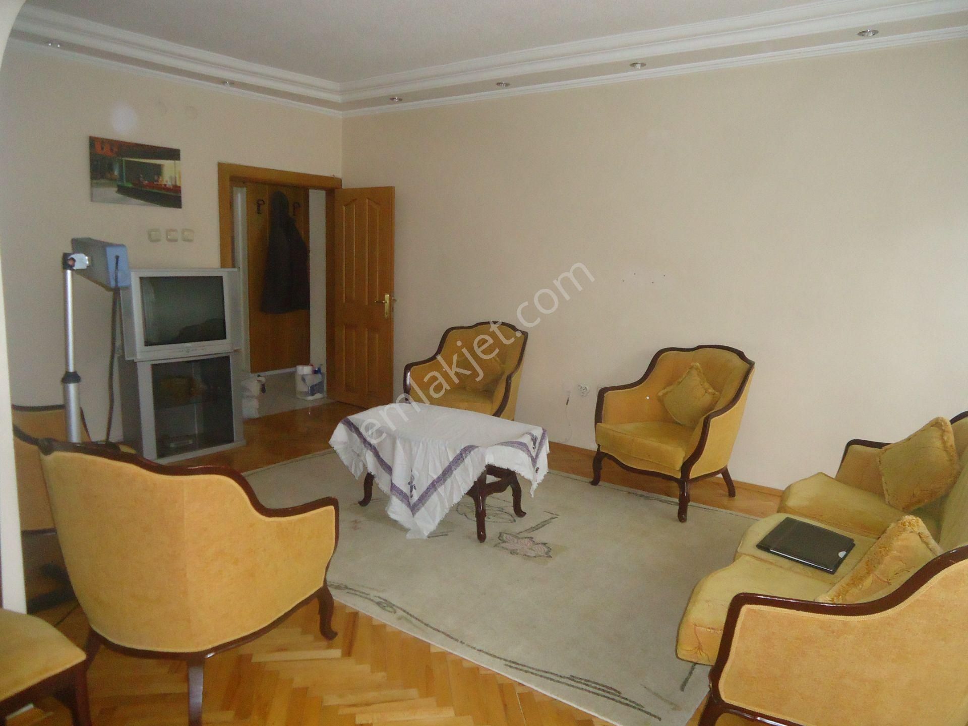 Türiş Bloklarında Gizem Emlak'tanlak'tan 2+l Eşyalı Merkezi Yerde - Görsel 13