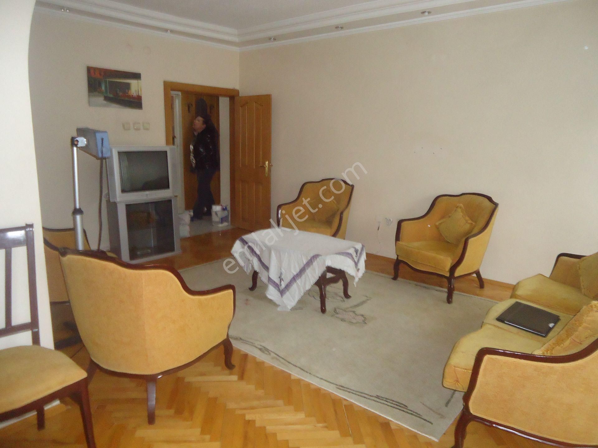 Türiş Bloklarında Gizem Emlak'tanlak'tan 2+l Eşyalı Merkezi Yerde - Görsel 12