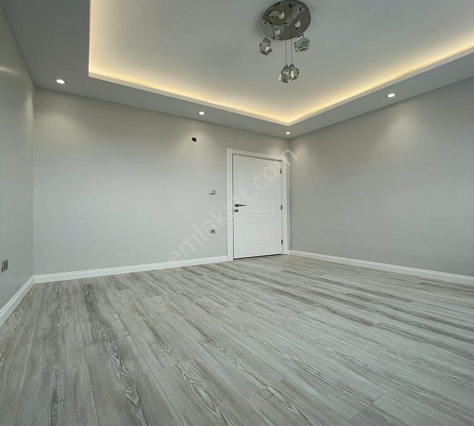 Beylikdüzü Cumhuriyet Mahallesi Gezgen İnşaat'tan 2+1 Satılık Daire - Görsel 4