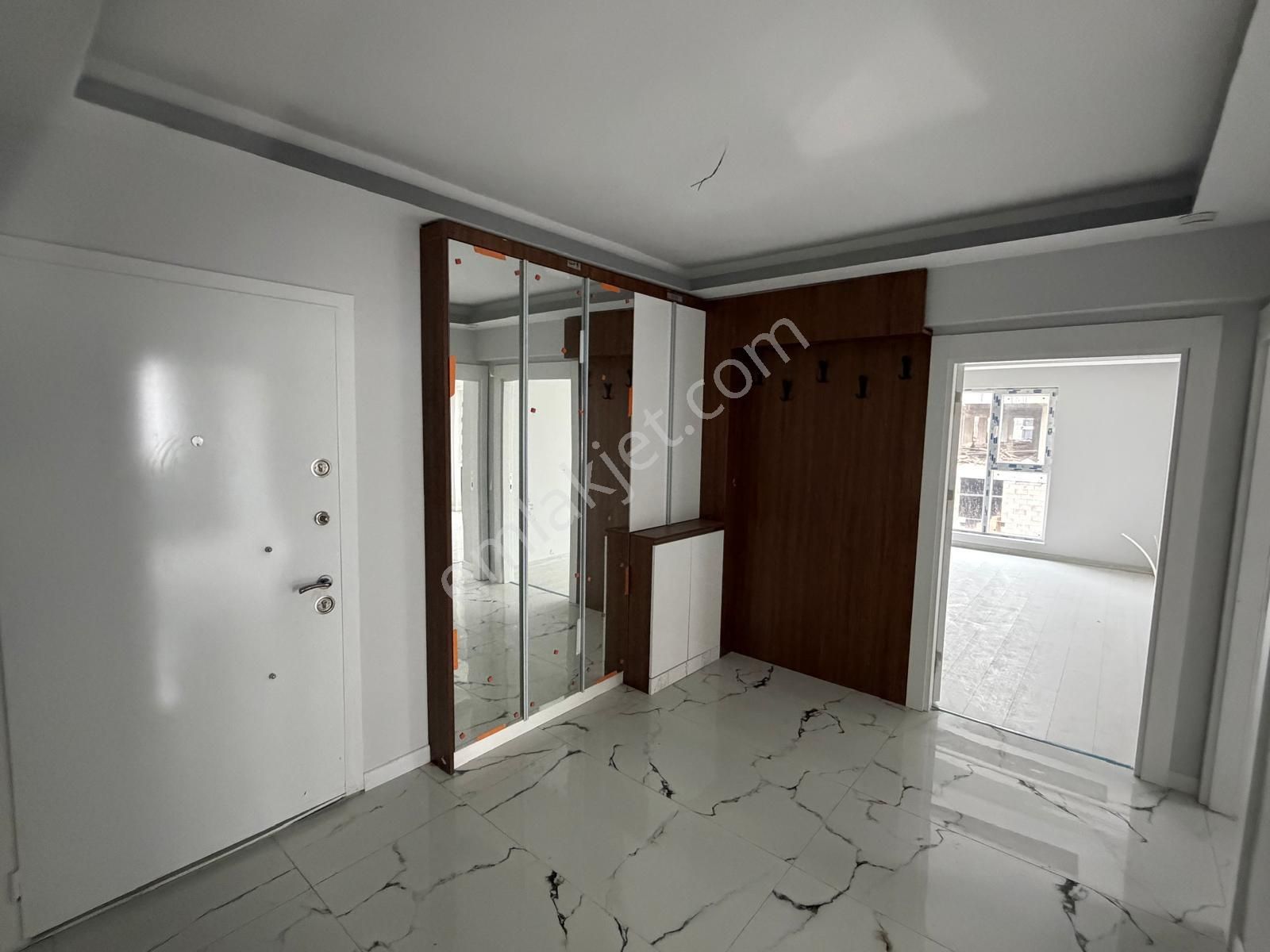 Demiröz'den M.kemalde Katta Full Yapılı 3+1 Daire - Görsel 12