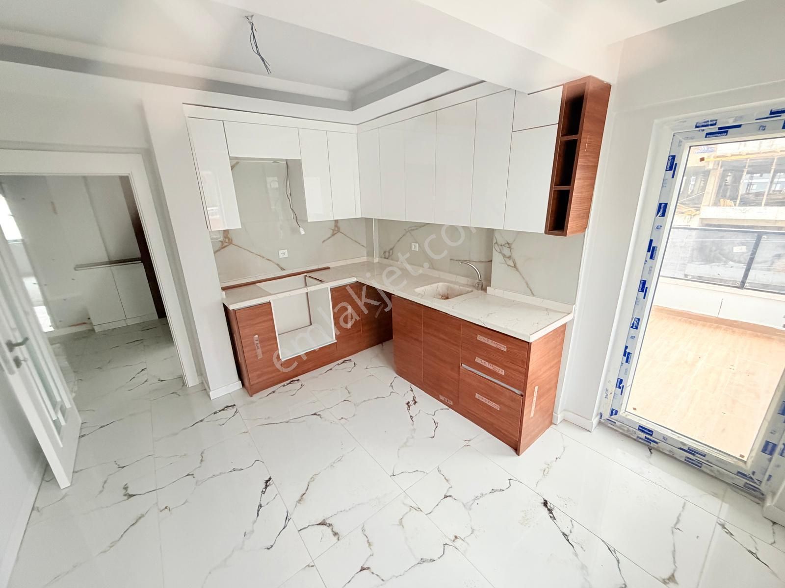 Demiröz'den M.kemalde Katta Full Yapılı 3+1 Daire - Görsel 3