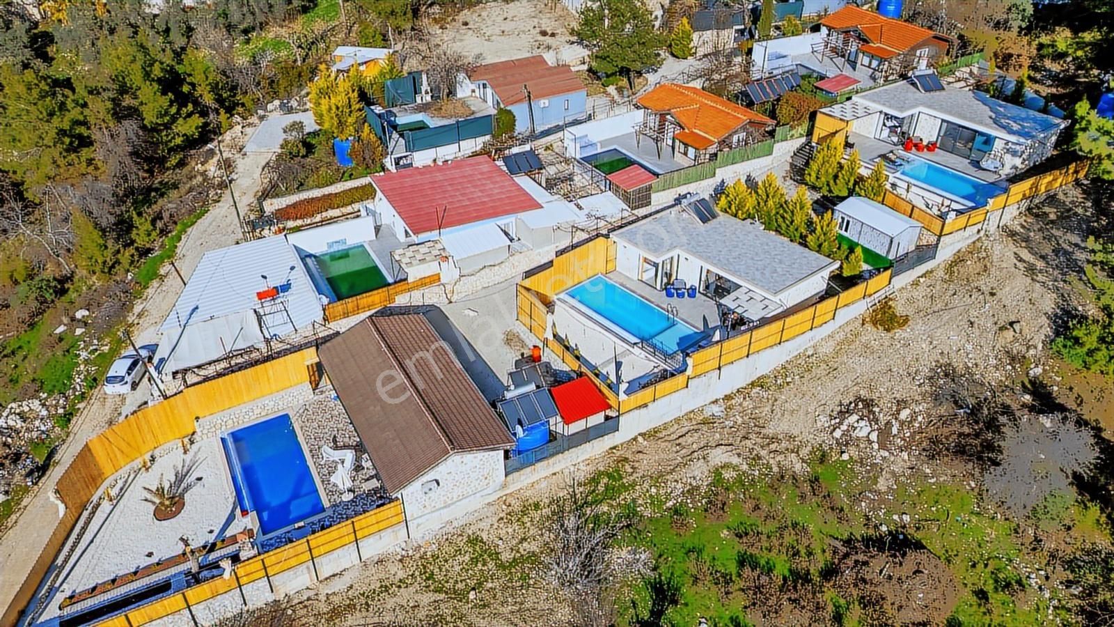 !!! Acill !!! Gel Bak Gör Maliyetinin Altına Satılık Villalar - Görsel 11