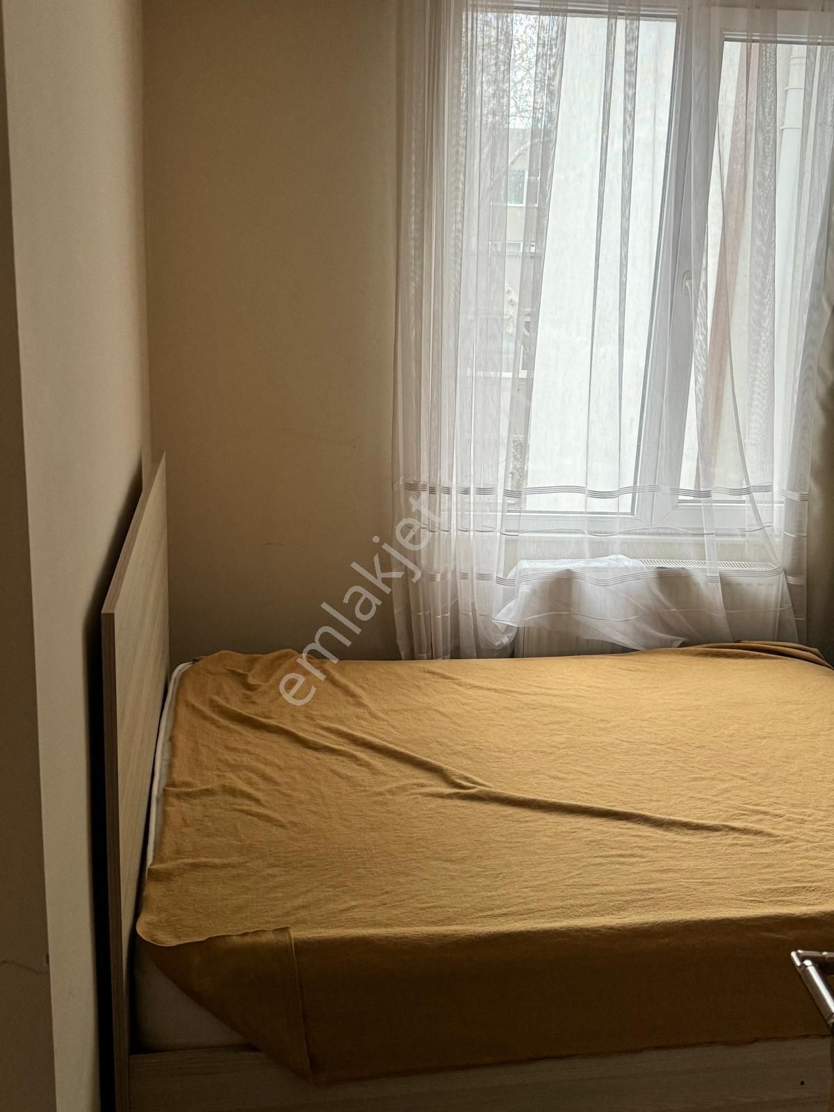 Bentbaşı Mahallesi'nde 1+1 Eşyalı Satılık Daire - Görsel 3