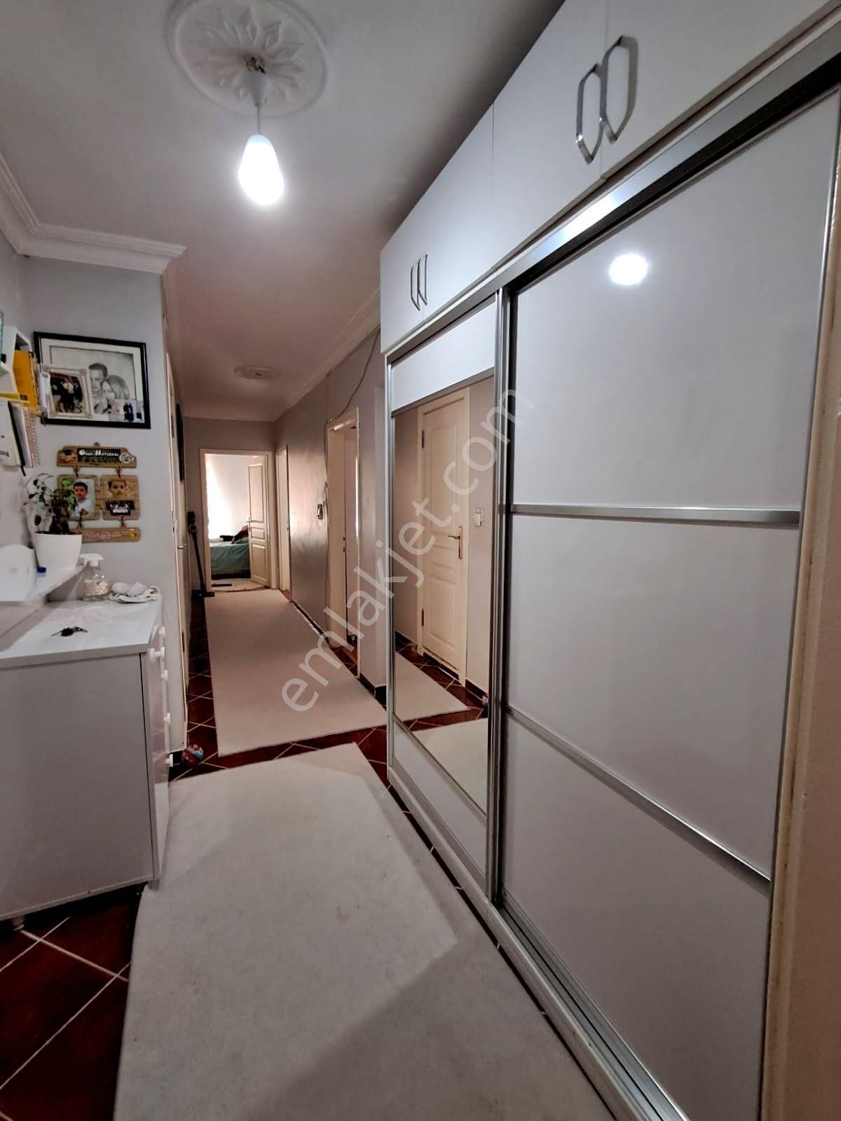 Emre Emlak'tan Selçuklu'da Süper Lokasyon'da İçi Yapılı 3+1 Satılık Daire - Görsel 18