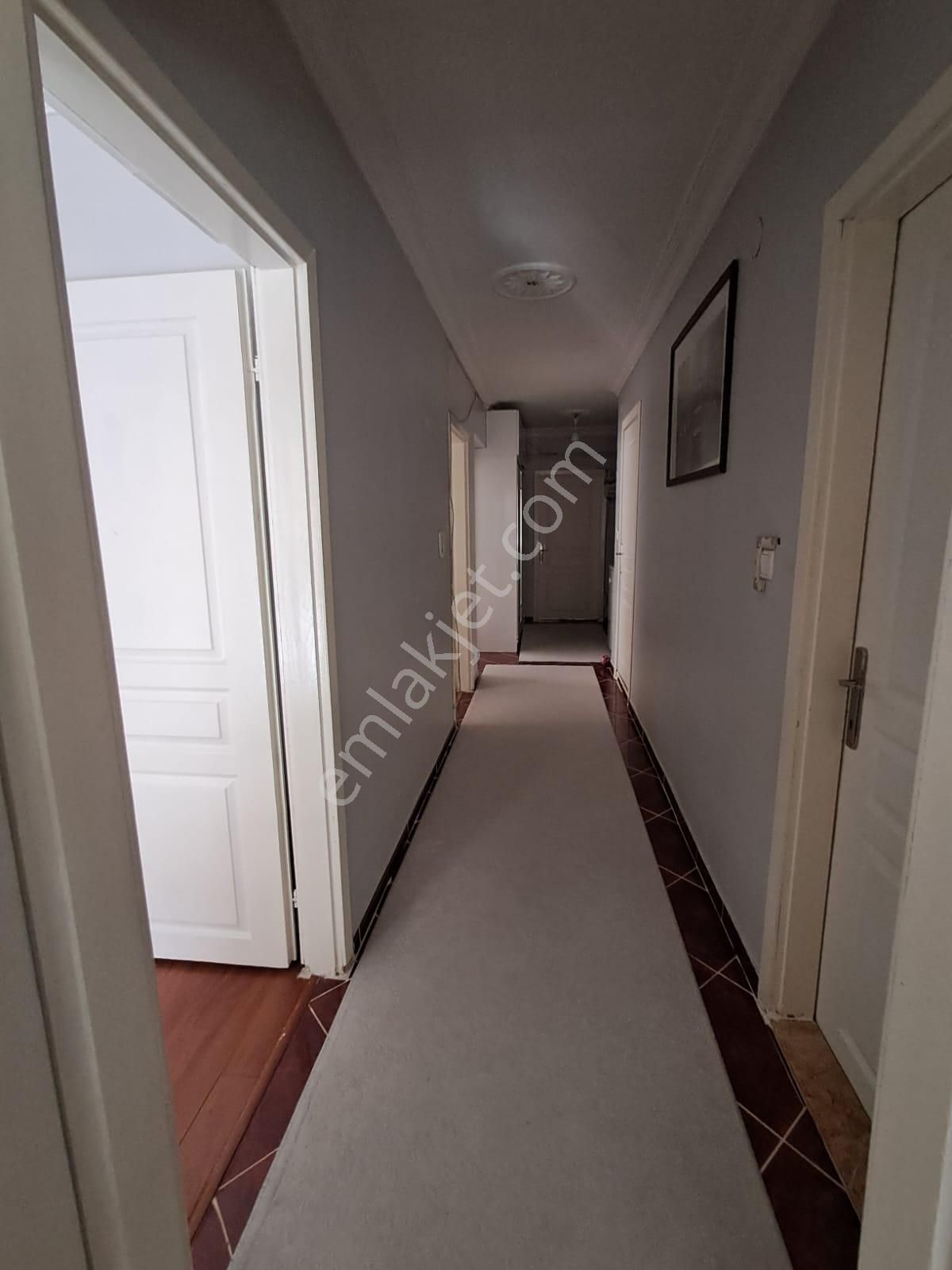 Emre Emlak'tan Selçuklu'da Süper Lokasyon'da İçi Yapılı 3+1 Satılık Daire - Görsel 28