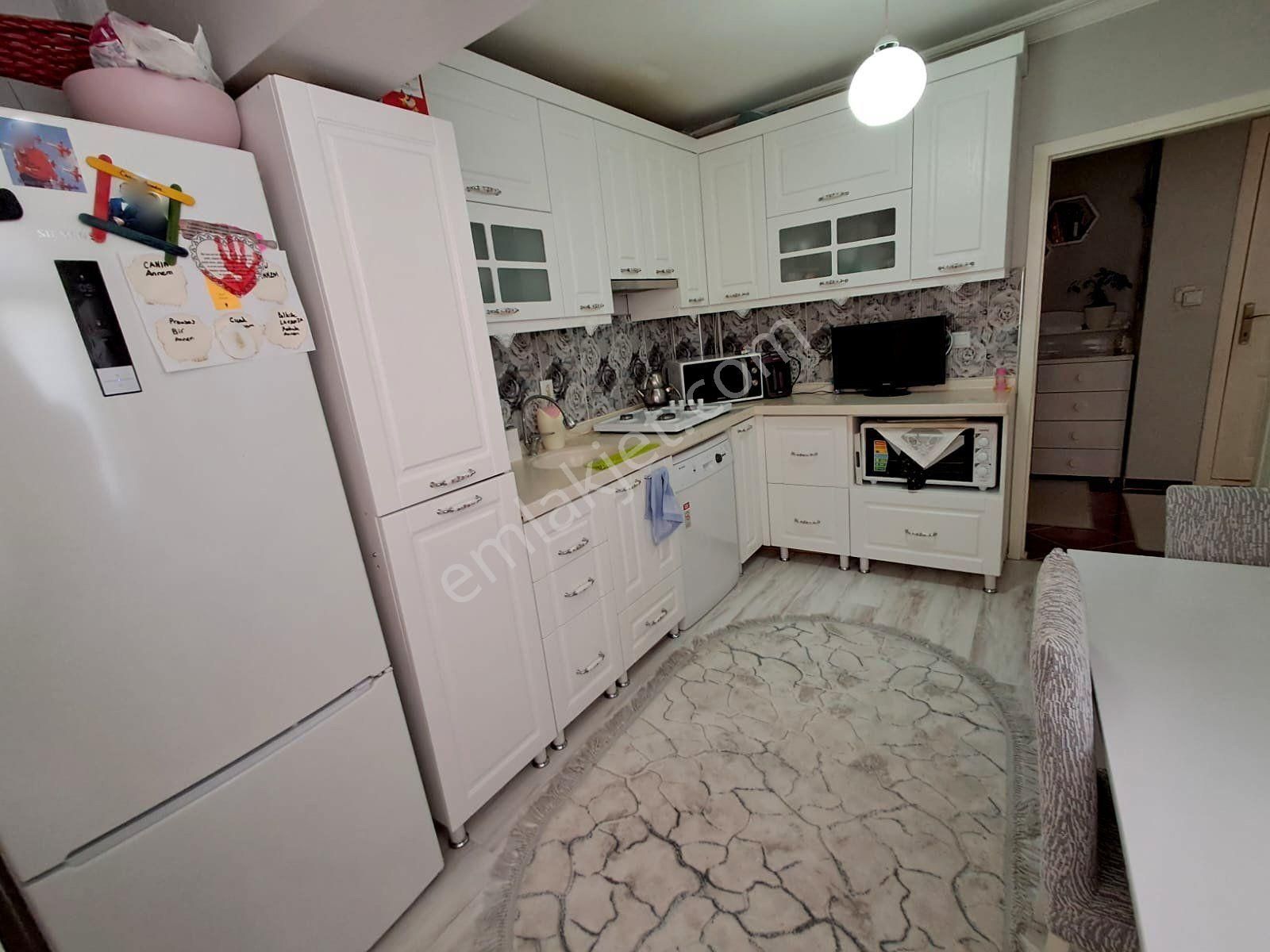 Emre Emlak'tan Selçuklu'da Süper Lokasyon'da İçi Yapılı 3+1 Satılık Daire - Görsel 2