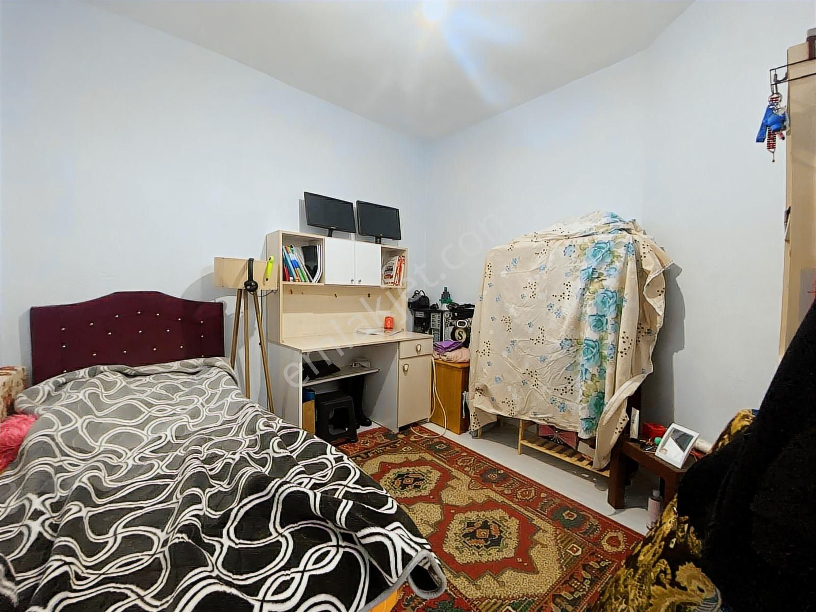 Bosna Hersek Mh. Merkezi Konumda Bakımlı 3+1 Daire - Görsel 15