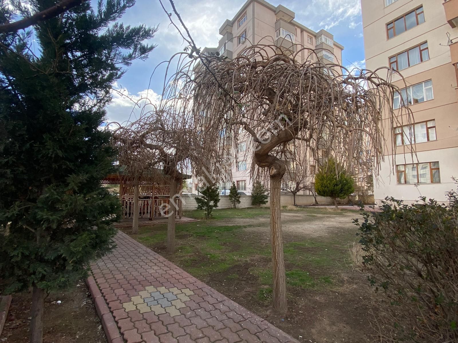 Bosna Hersek Mh. Merkezi Konumda Bakımlı 3+1 Daire - Görsel 9