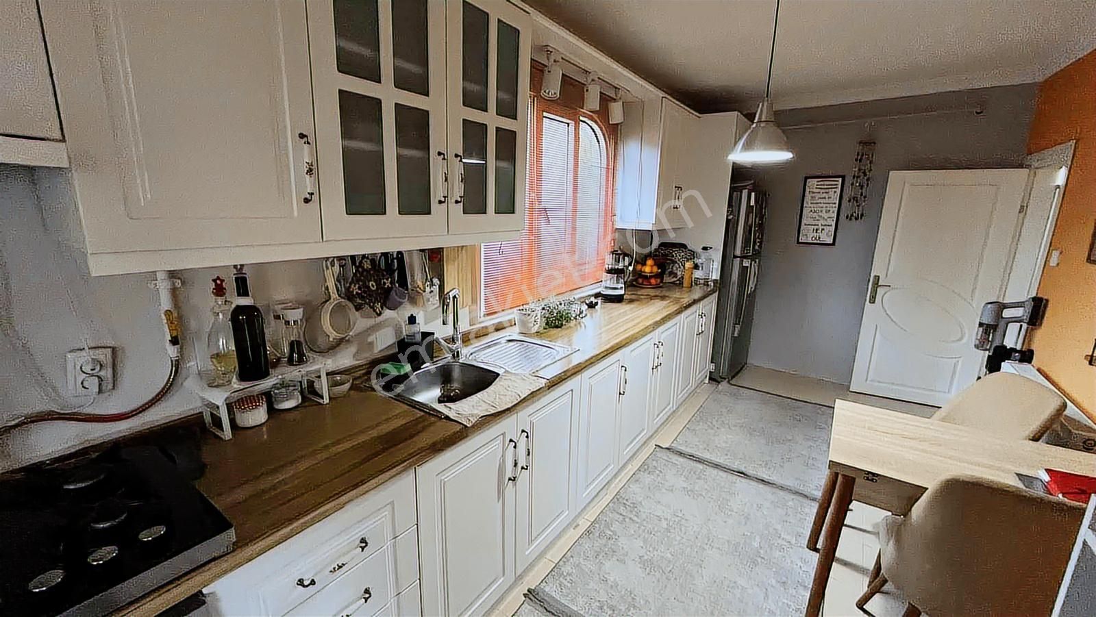 Üstünyer Emlak'tan Kumburgaz Yenimahalle'de Satılık 3+1 Daire - Görsel 14