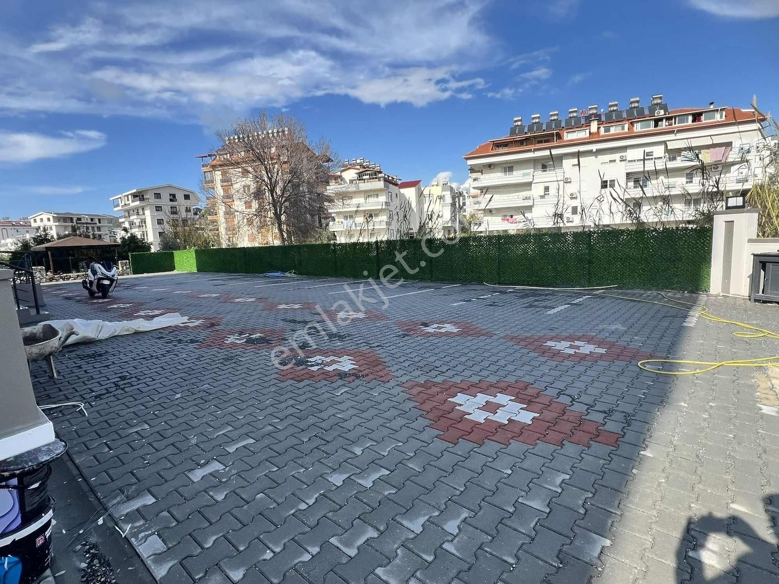 Pazarcı Mahallesi Kiralık 2+1 Daire - Görsel 8
