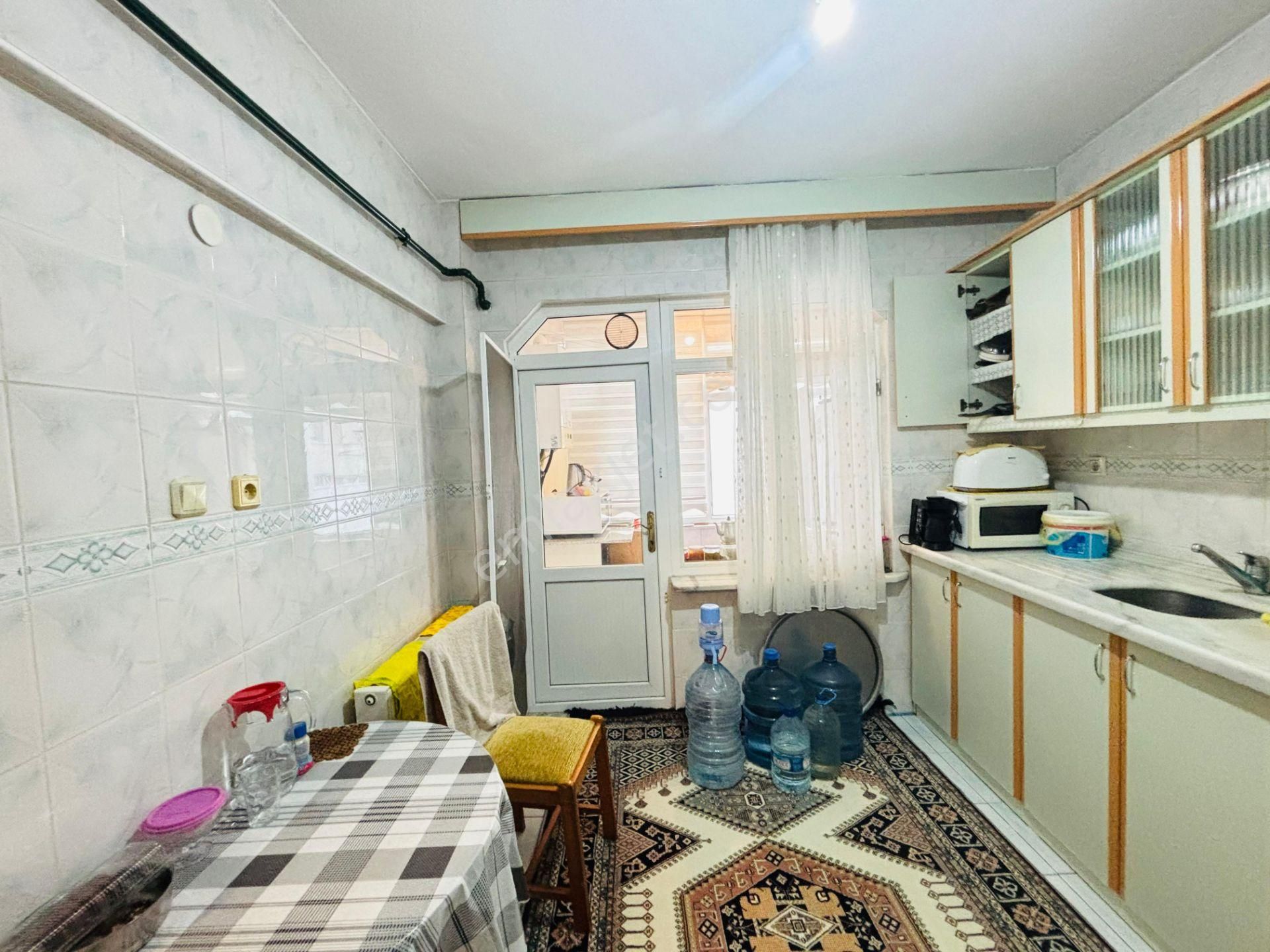 Güven'den Fevzipaşa'da Şehir İçi Ara Kat Ön Cephe 2+1 Daire - Görsel 6