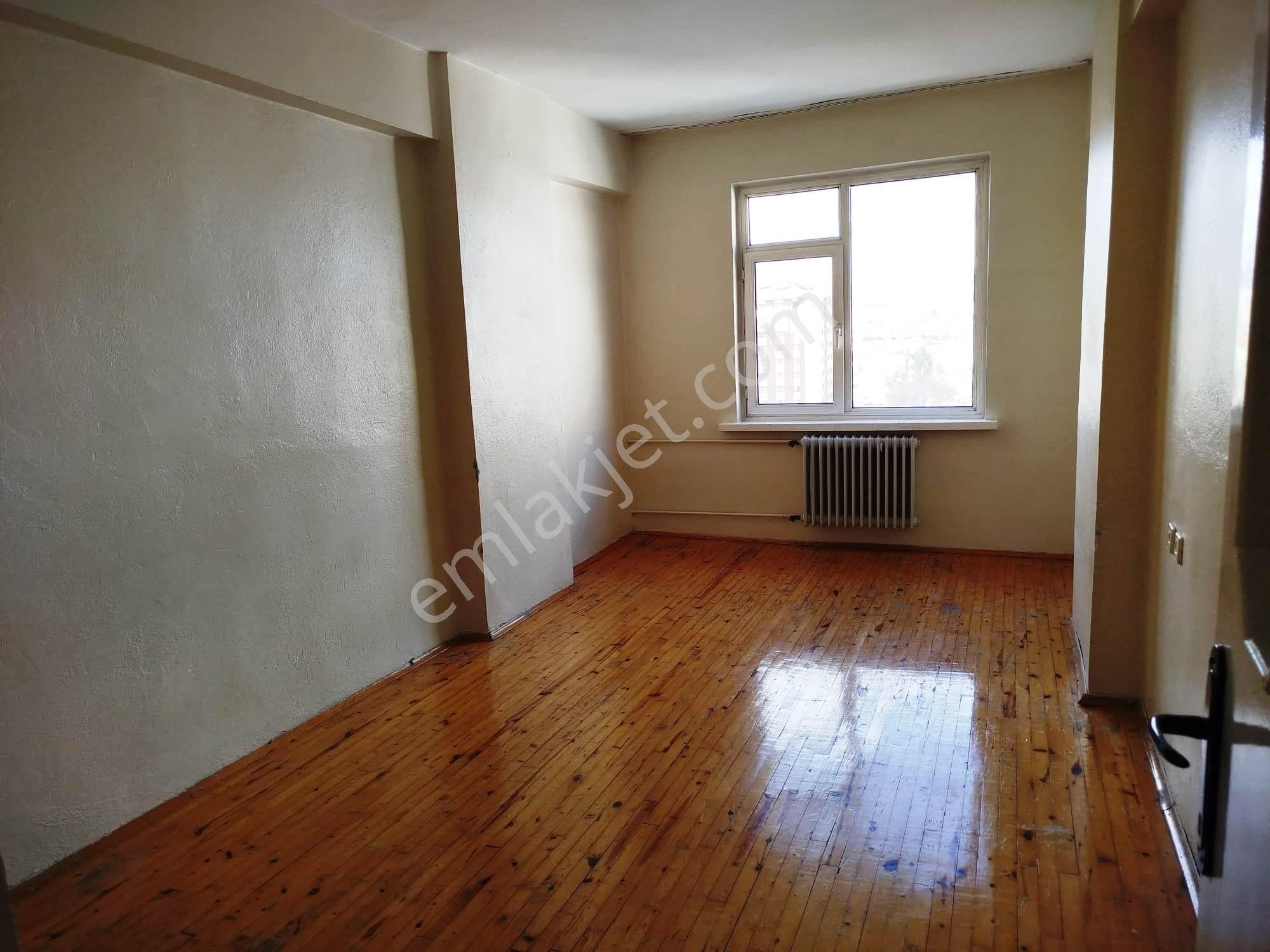 Baha'dan Kılıçarslan'da Site İçerisende Geniş Kiralık 3+1 Daire - Görsel 5