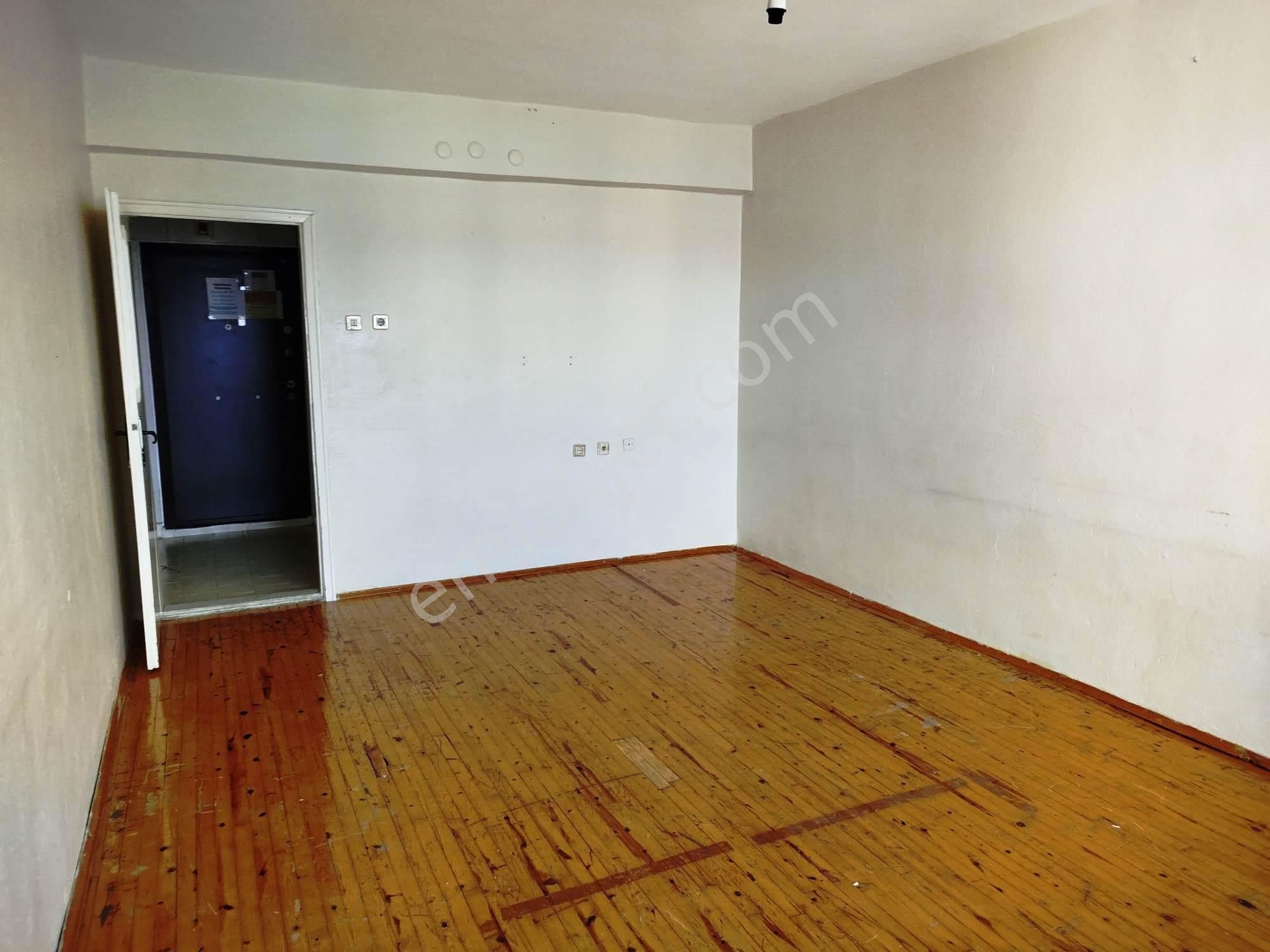 Baha'dan Kılıçarslan'da Site İçerisende Geniş Kiralık 3+1 Daire - Görsel 12