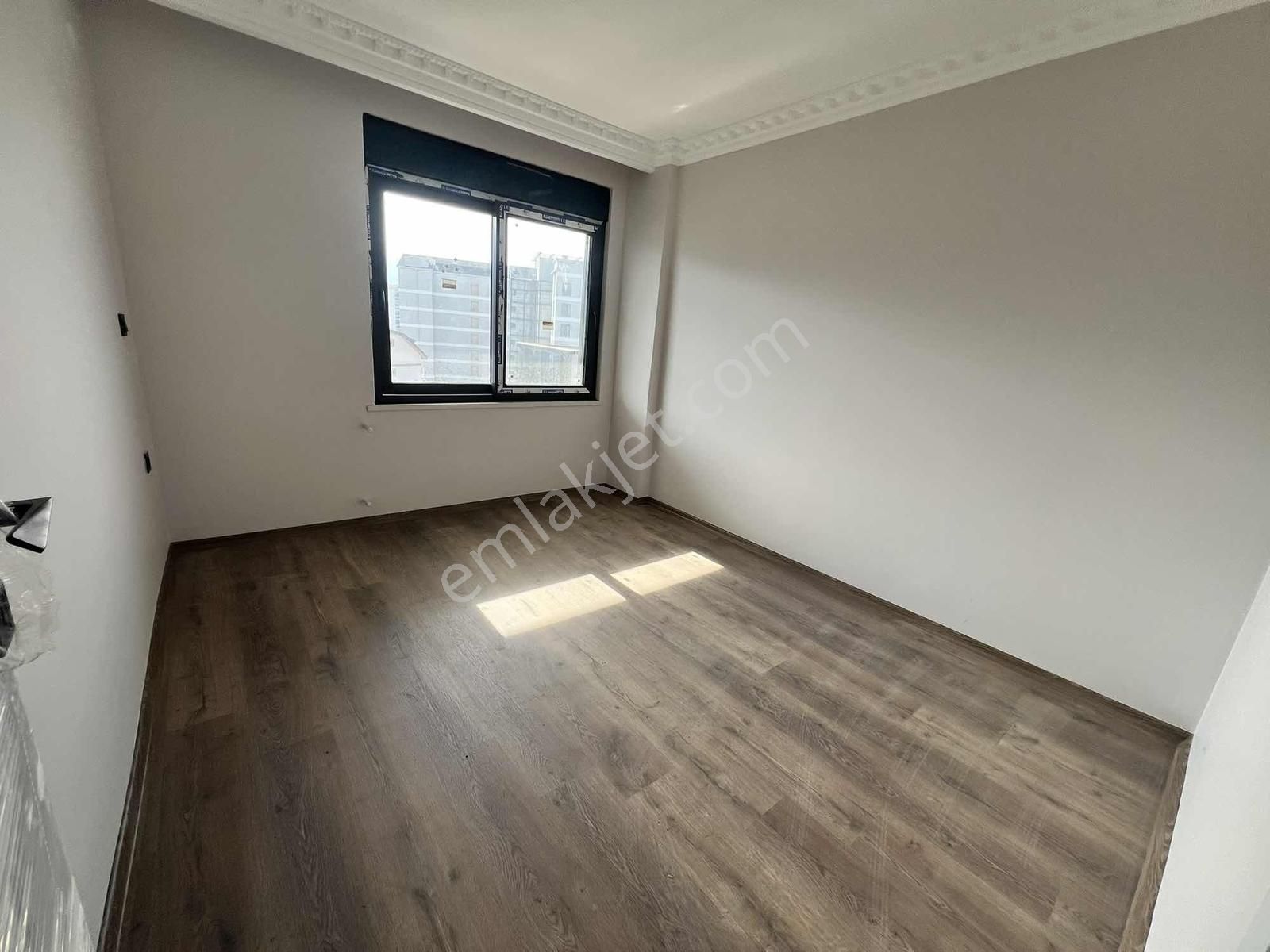 Pazarcı Mahallesi Kiralık 1+1 Daire - Görsel 2