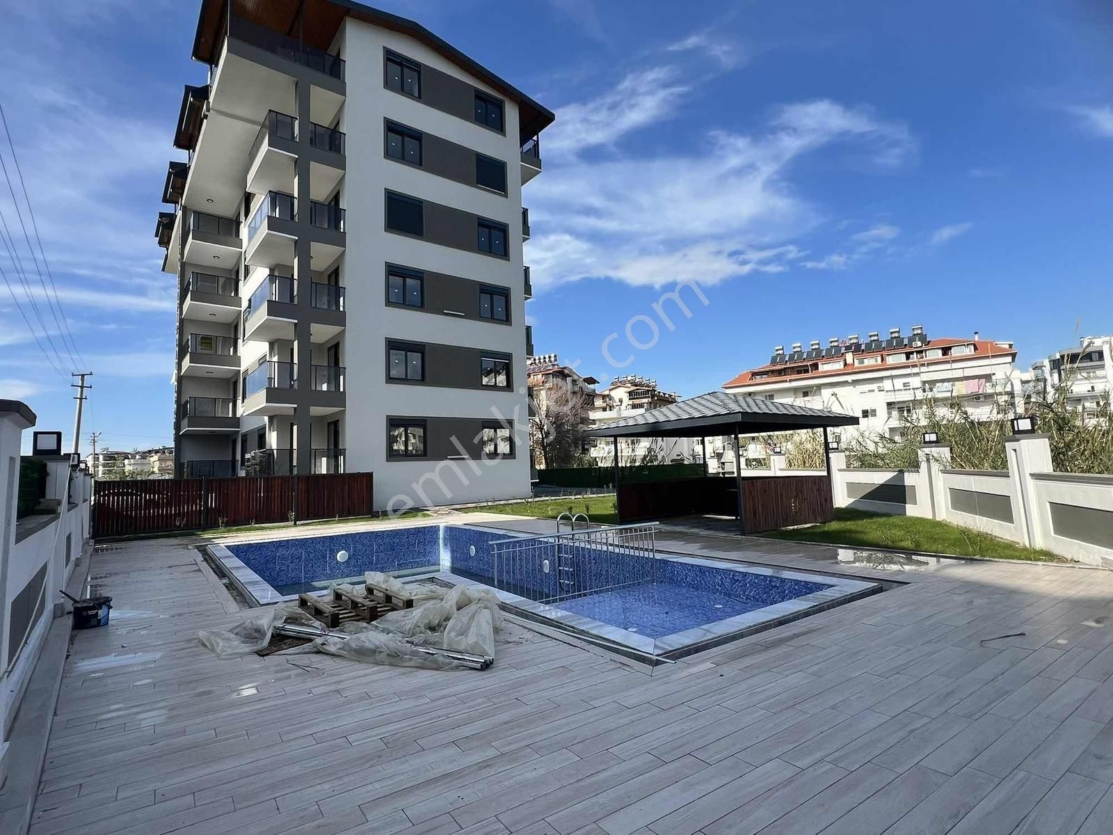 Pazarcı Mahallesi Kiralık 1+1 Daire - Görsel 5