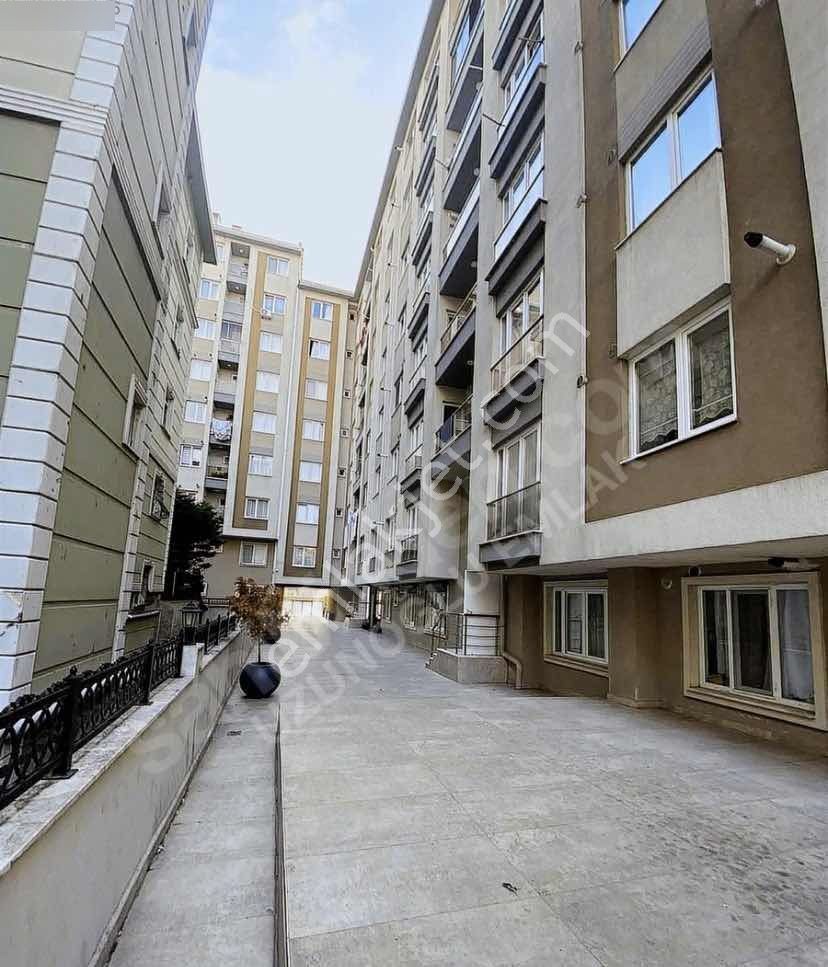 Uzunoğlu Emlak Güngören G.tepe Mah.sofa Loca Evleri Satılık Dair - Görsel 20