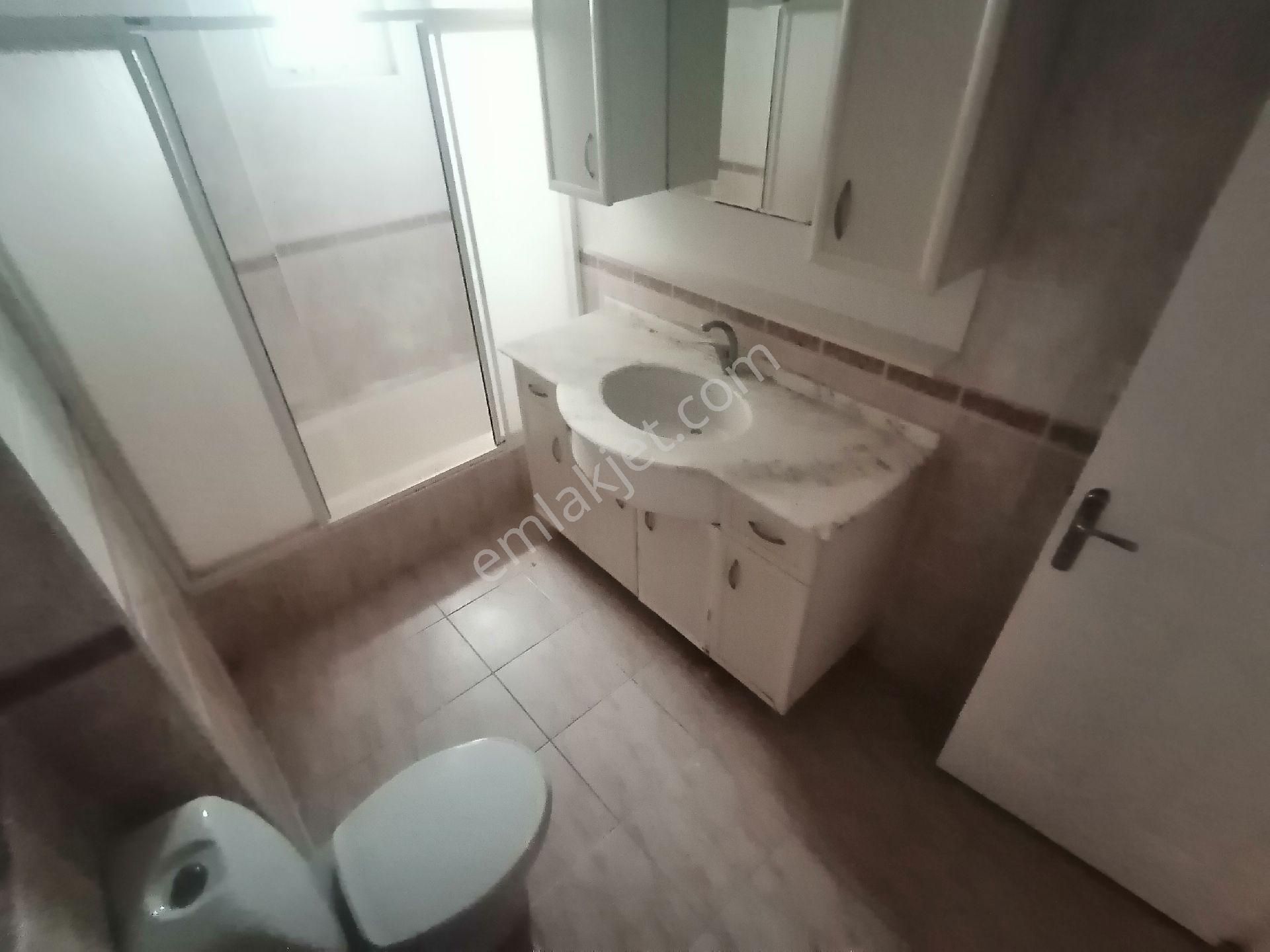 Turgut Özalda Hasarsız İskanlı Çok Geniş 5 Balkon 3 Wc Parkeli Doğalgazlı 4+1 Kapalı Mutfak - Görsel 20