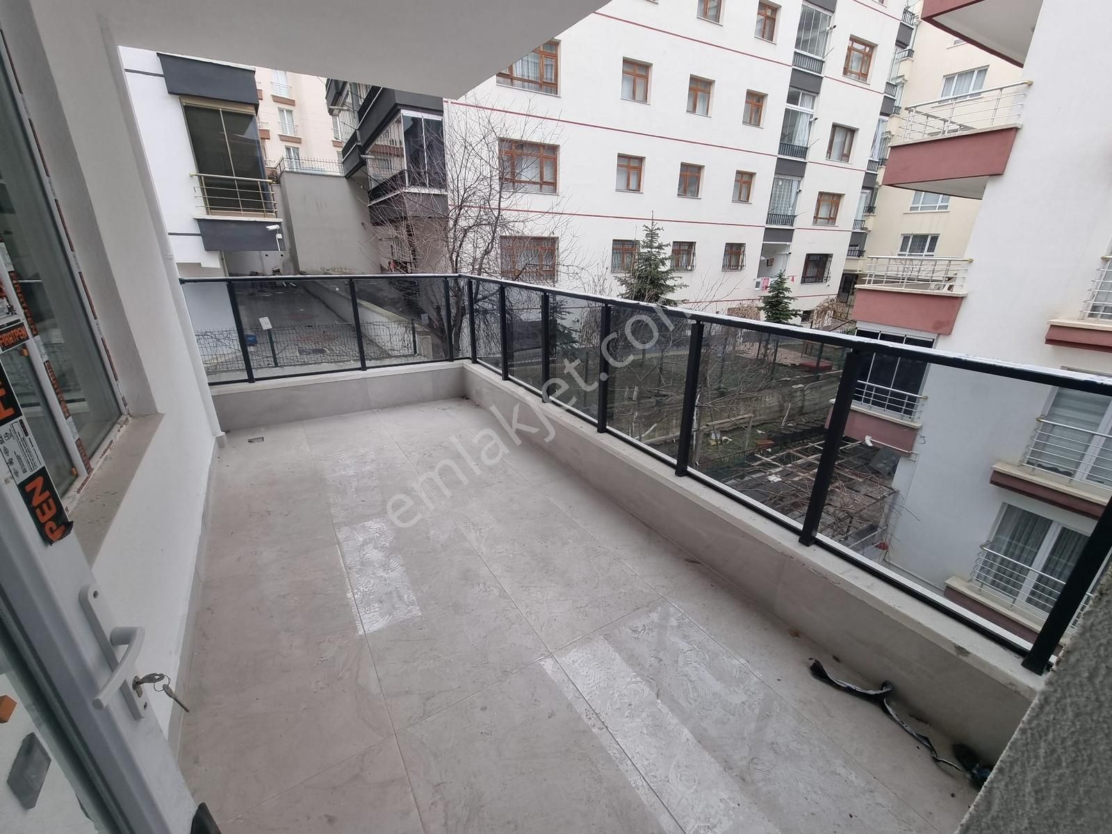 Merkezi Konumda Lüks Yapılı Sıfır 3+1 Satılık Daire - Görsel 23