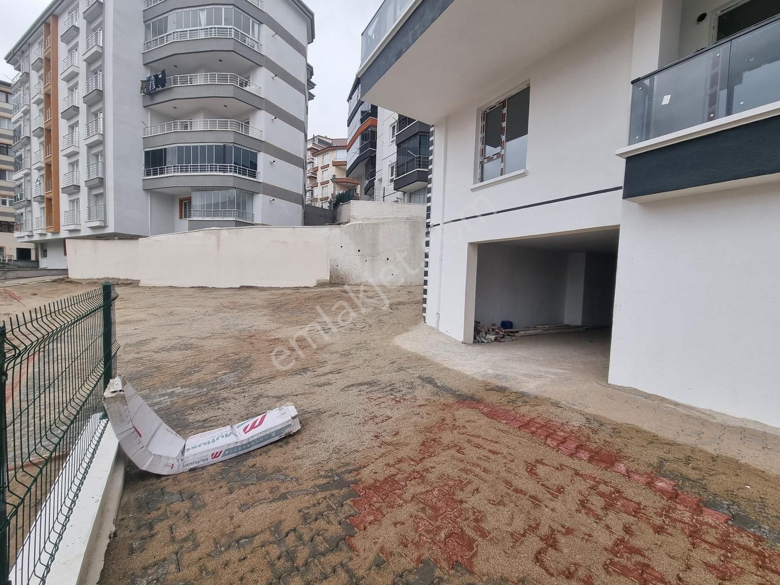 Merkezi Konumda Lüks Yapılı Sıfır 3+1 Satılık Daire - Görsel 31