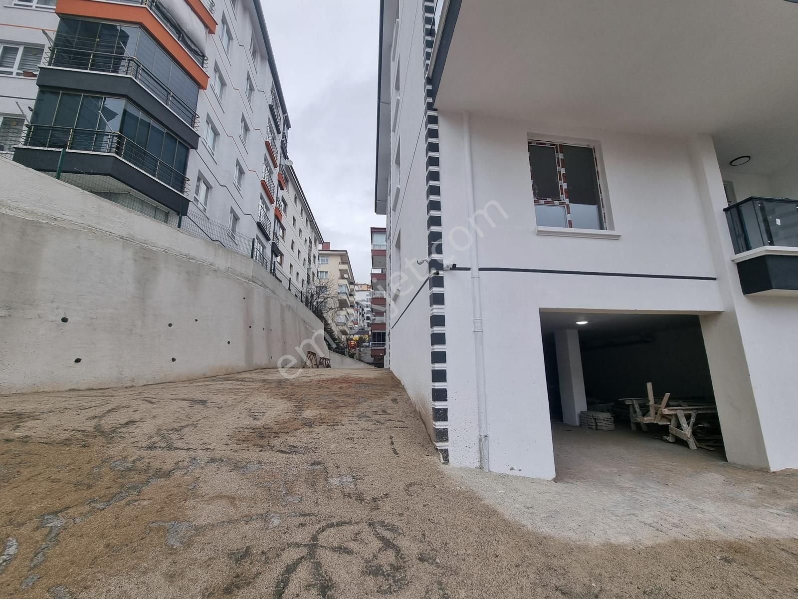 Merkezi Konumda Lüks Yapılı Sıfır 3+1 Satılık Daire - Görsel 33