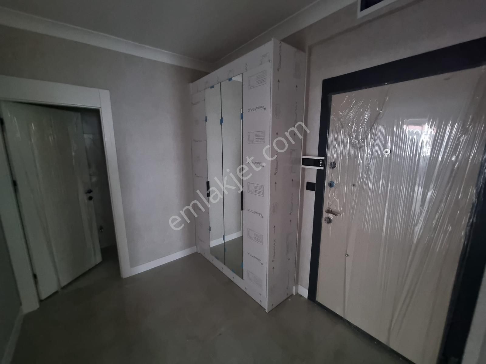 Merkezi Konumda Lüks Yapılı Sıfır 3+1 Satılık Daire - Görsel 19