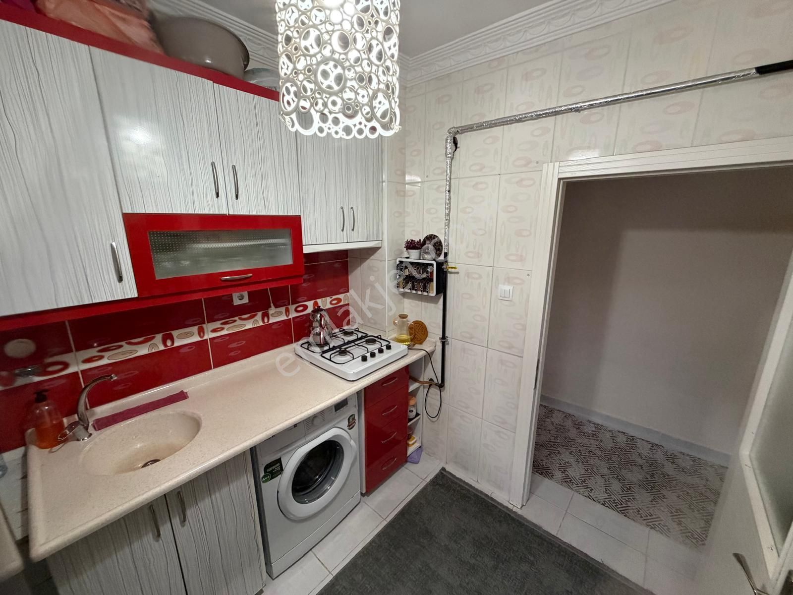 Demiröz'den Konum Harikası Her Yere Yürüme Mesafesinde Katta 3+1 Daire - Görsel 13