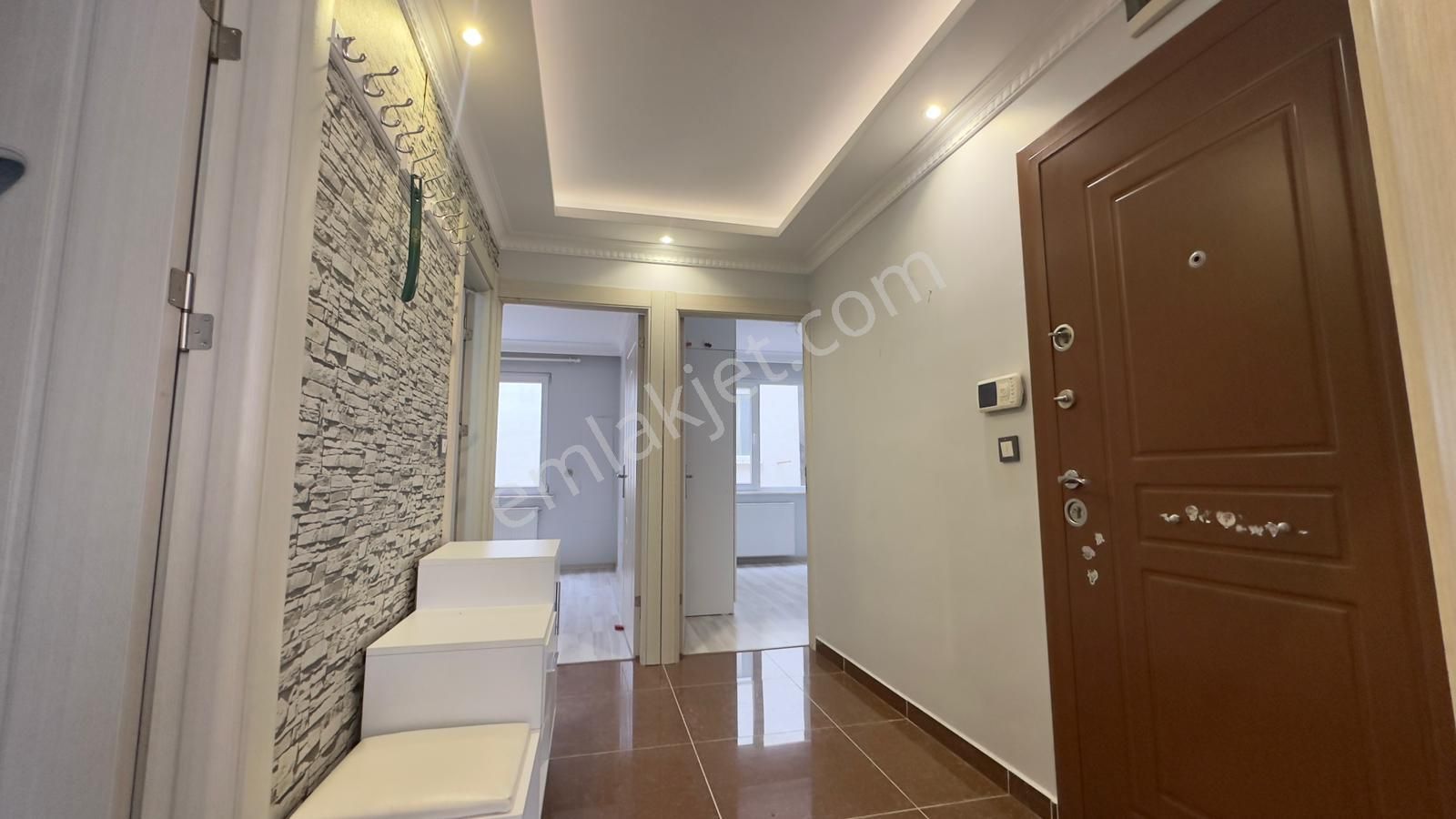 Başokur'dan Bahçelievler Zafer Mh. Genç Binada Kiralık 2+1 - Görsel 21