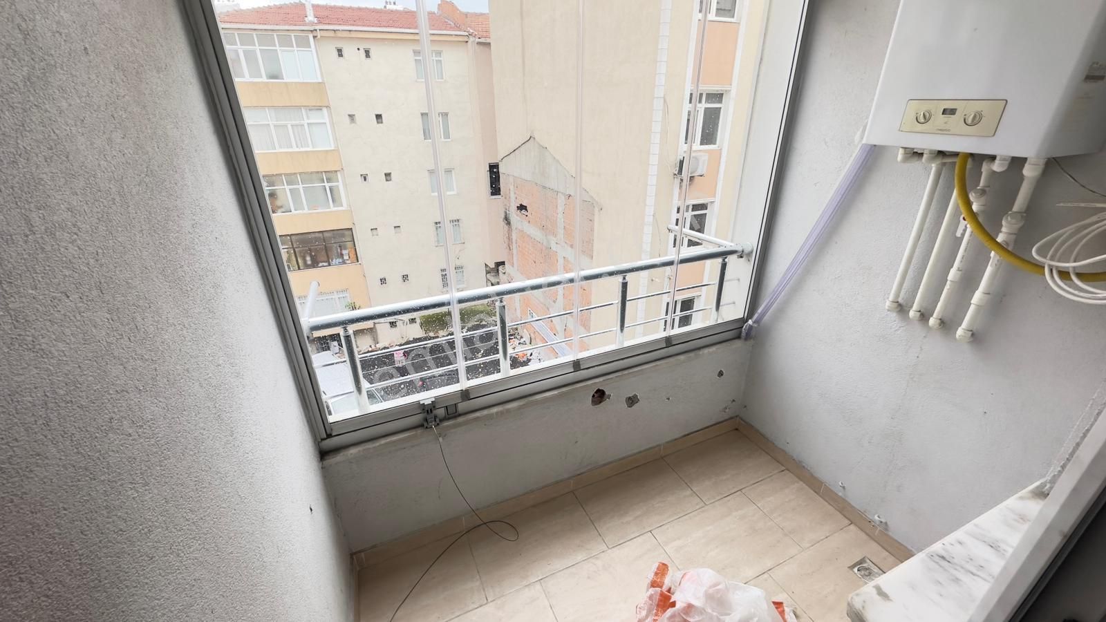 Başokur'dan Bahçelievler Zafer Mh. Genç Binada Kiralık 2+1 - Görsel 14