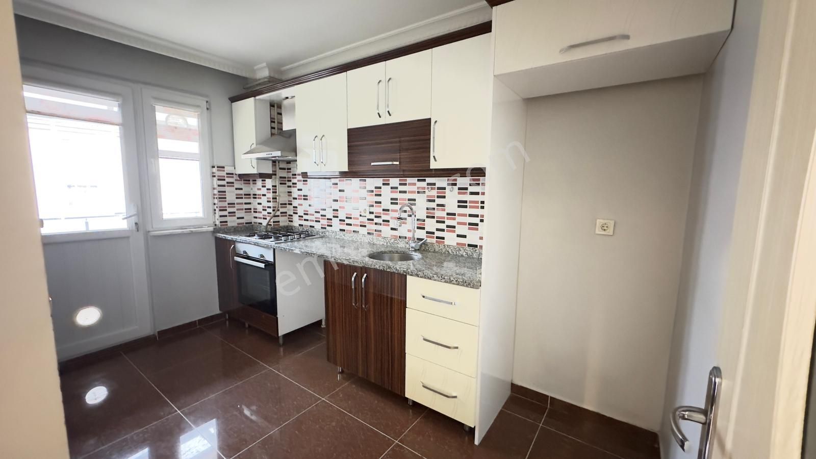 Başokur'dan Bahçelievler Zafer Mh. Genç Binada Kiralık 2+1 - Görsel 18