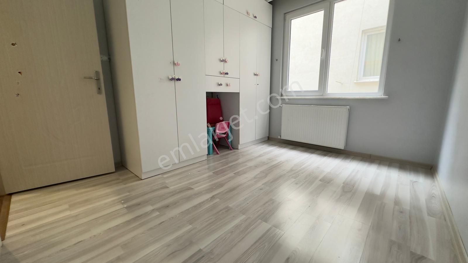 Başokur'dan Bahçelievler Zafer Mh. Genç Binada Kiralık 2+1 - Görsel 5