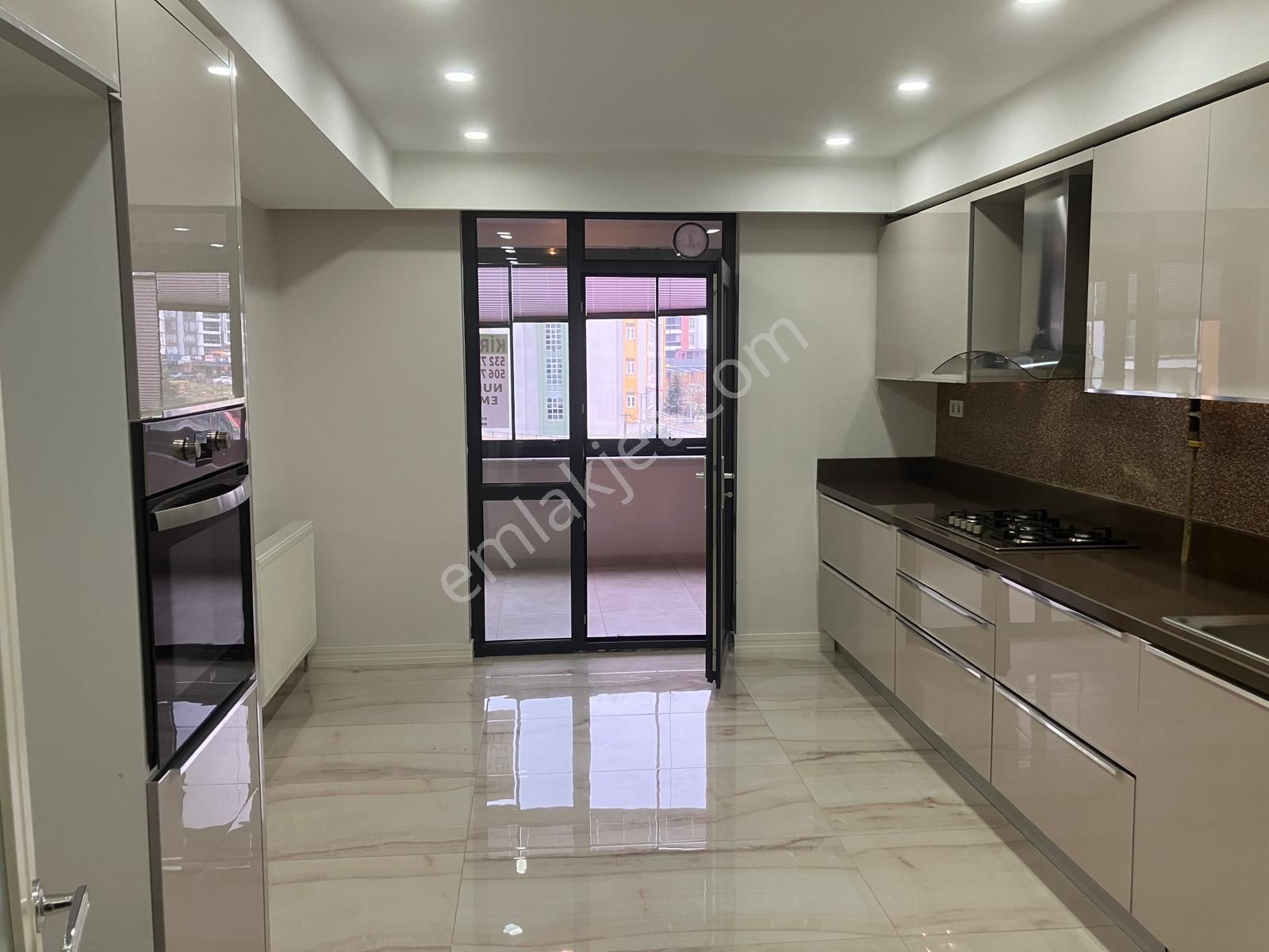 Çerkezköy Tepe’de Prestijli Yaşam | Ara Kat 4+1 Kiralık - Görsel 16