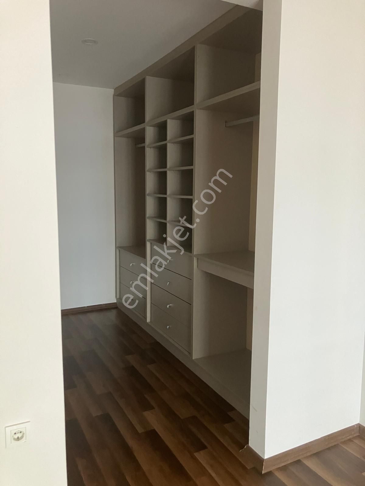 Çerkezköy Tepe’de Prestijli Yaşam | Ara Kat 4+1 Kiralık - Görsel 3