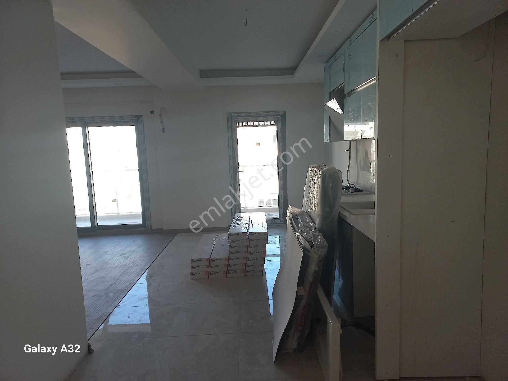 Karşıyaka Bostanlı Sahil Yürüme Mesafede Kısmen Deniz Manzaralı Satilik Dubleks 3+1 Daire - Görsel 9