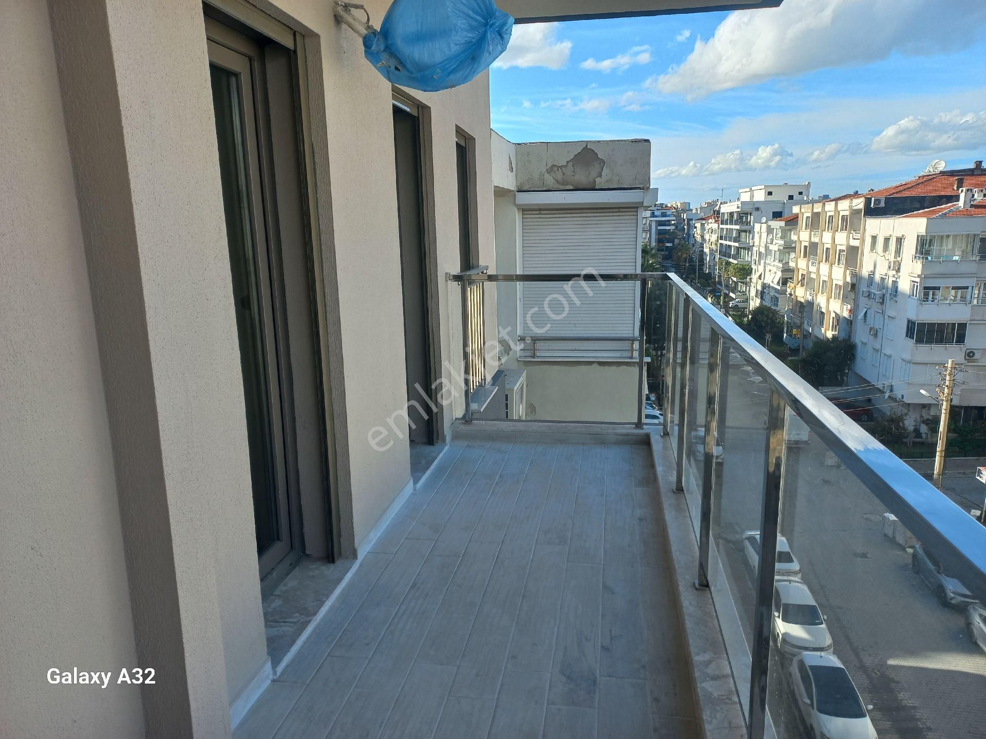 Karşıyaka Bostanlı Sahil Yürüme Mesafede Kısmen Deniz Manzaralı Satilik Dubleks 3+1 Daire - Görsel 22