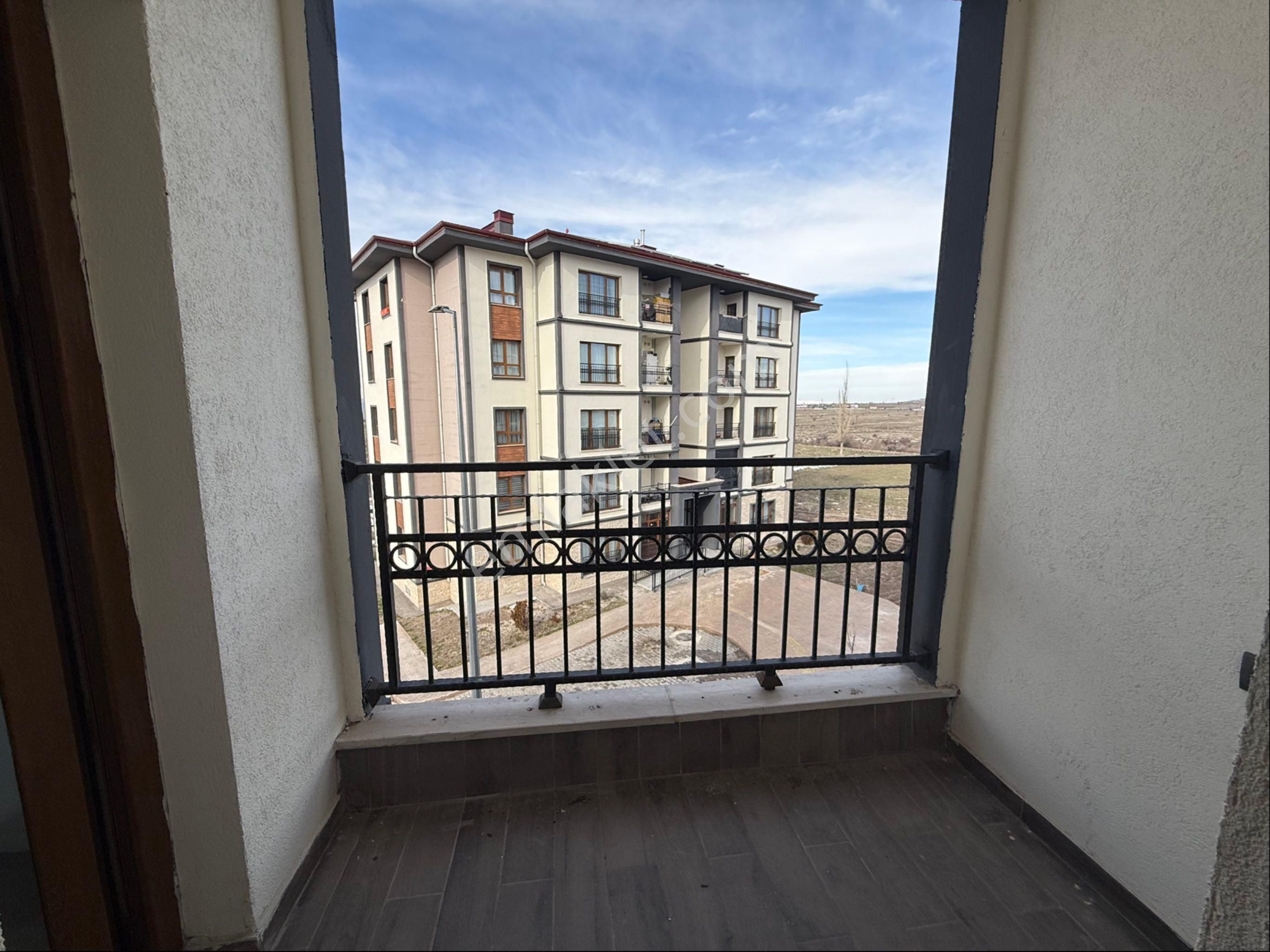 Mimarsinan Tokide Sıfır 2+1 Daire - Görsel 24