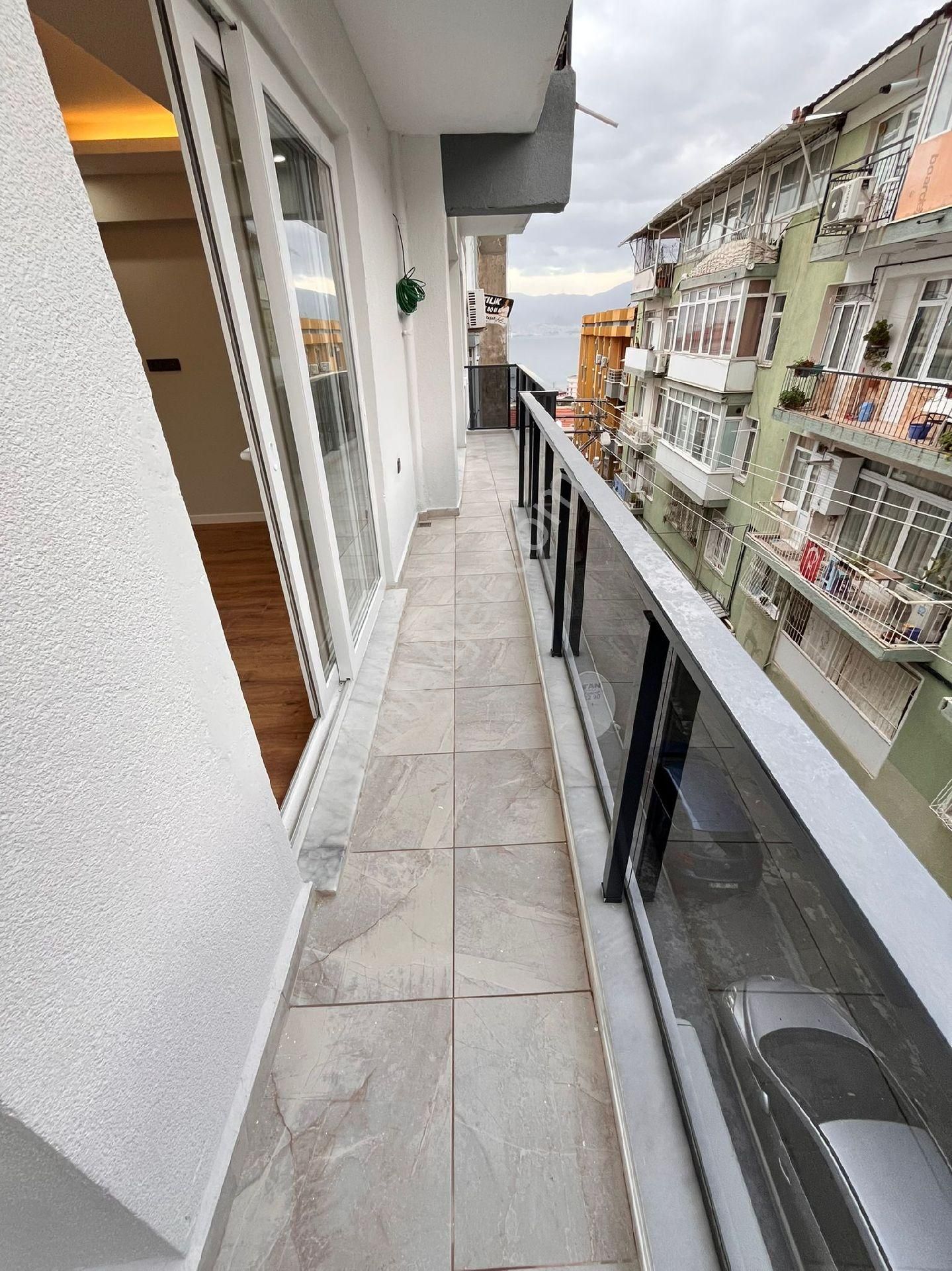 Murat Reis Mahallesinde Deniz Manzaralı - Görsel 32