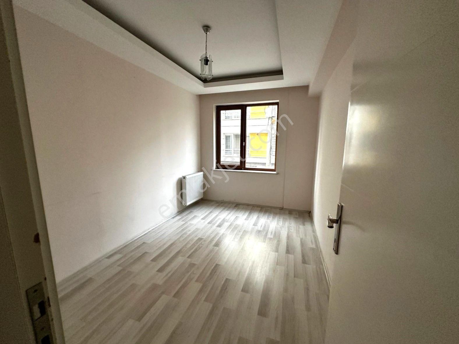 Recep Ümit'ten Şarhöyük Mahallesi Büyük Park Yakınında Kiralık 3+1 Daire - Görsel 13