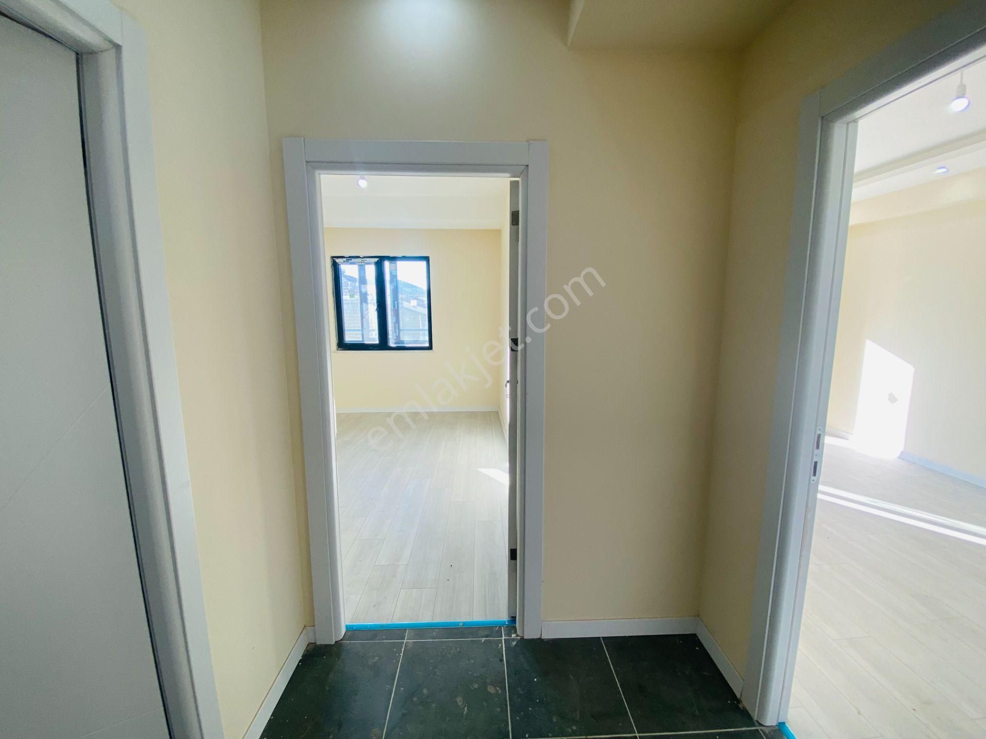 Güven'den Merkezi Konumda Kombili,ankastreli Ara Kat 1+1 Daire - Görsel 22