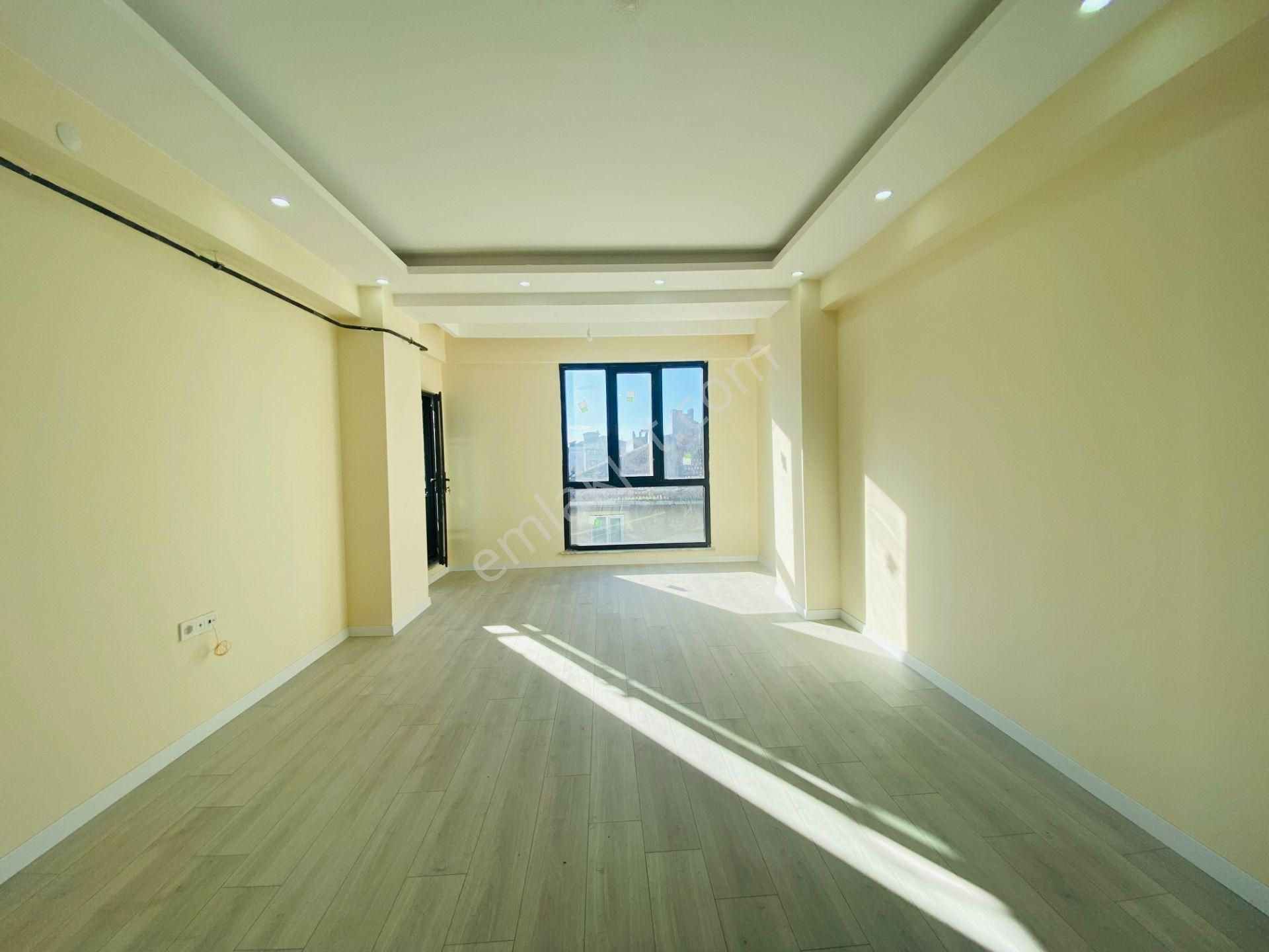 Güven'den Merkezi Konumda Kombili,ankastreli Ara Kat 1+1 Daire - Görsel 3