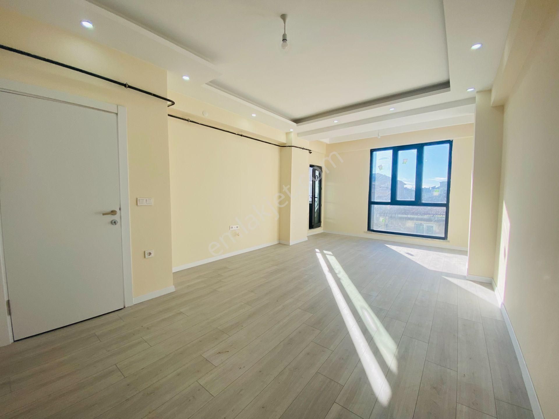 Güven'den Merkezi Konumda Kombili,ankastreli Ara Kat 1+1 Daire - Görsel 16