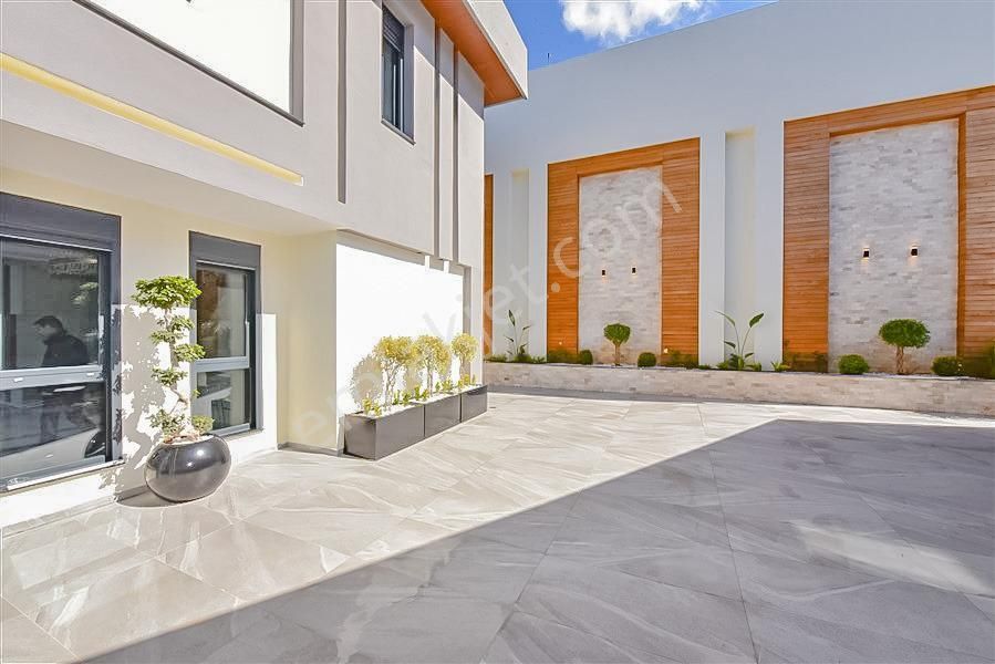 Deniz Manzaralı Lüks Villa Müstakil Havuz Ve Özel Bahçe Akıllı Ev Sistemi