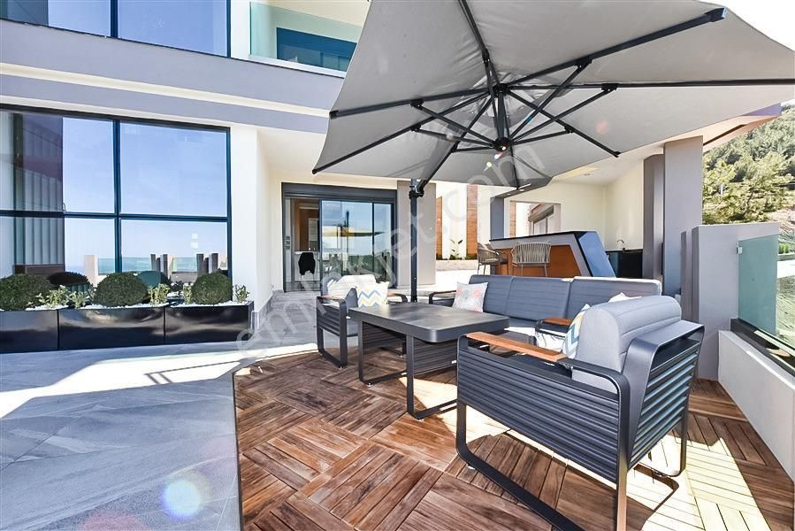 Deniz Manzaralı Lüks Villa Müstakil Havuz Ve Özel Bahçe Akıllı Ev Sistemi - Görsel 14