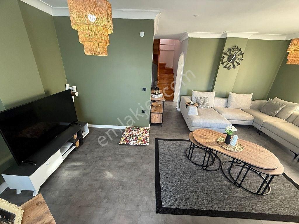 Beylikdüzü Kavaklı Mahallesinde Önü Full Açık 3+1=150m2 Dublex - Görsel 5