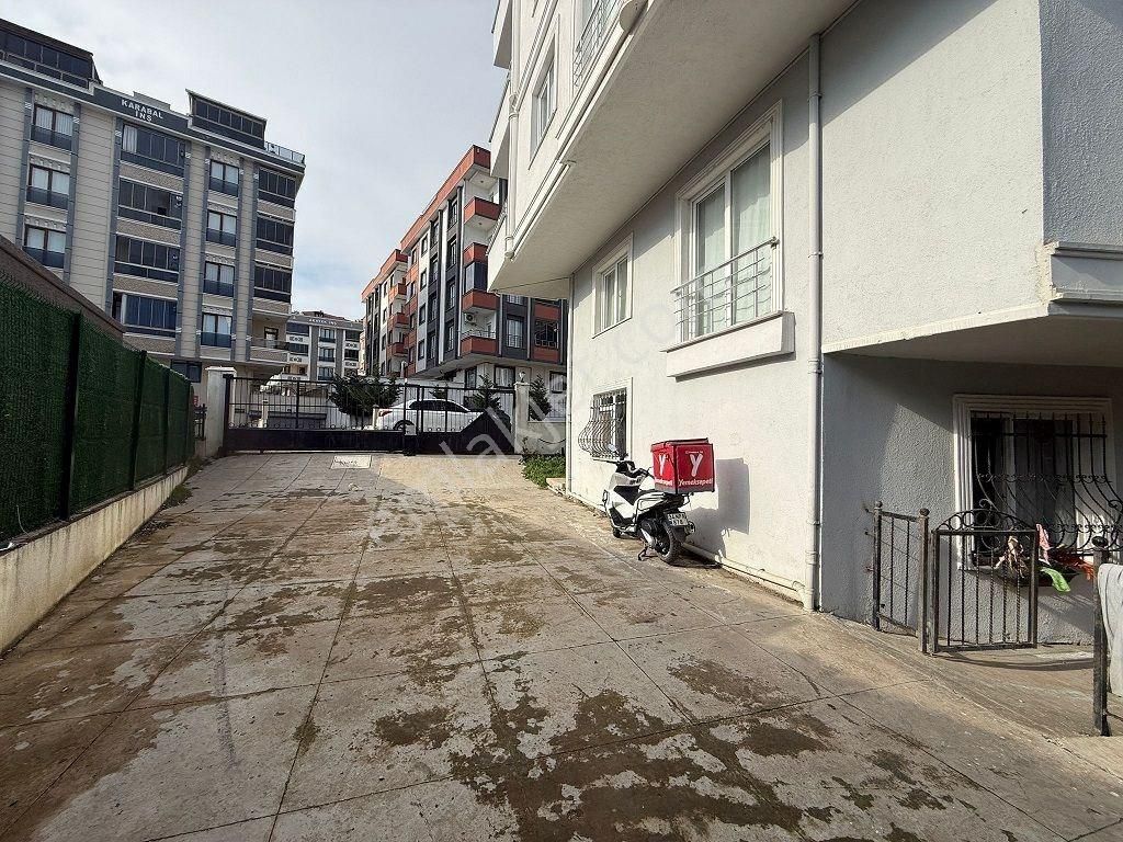 Beylikdüzü Kavaklı Mahallesinde Önü Full Açık 3+1=150m2 Dublex - Görsel 27